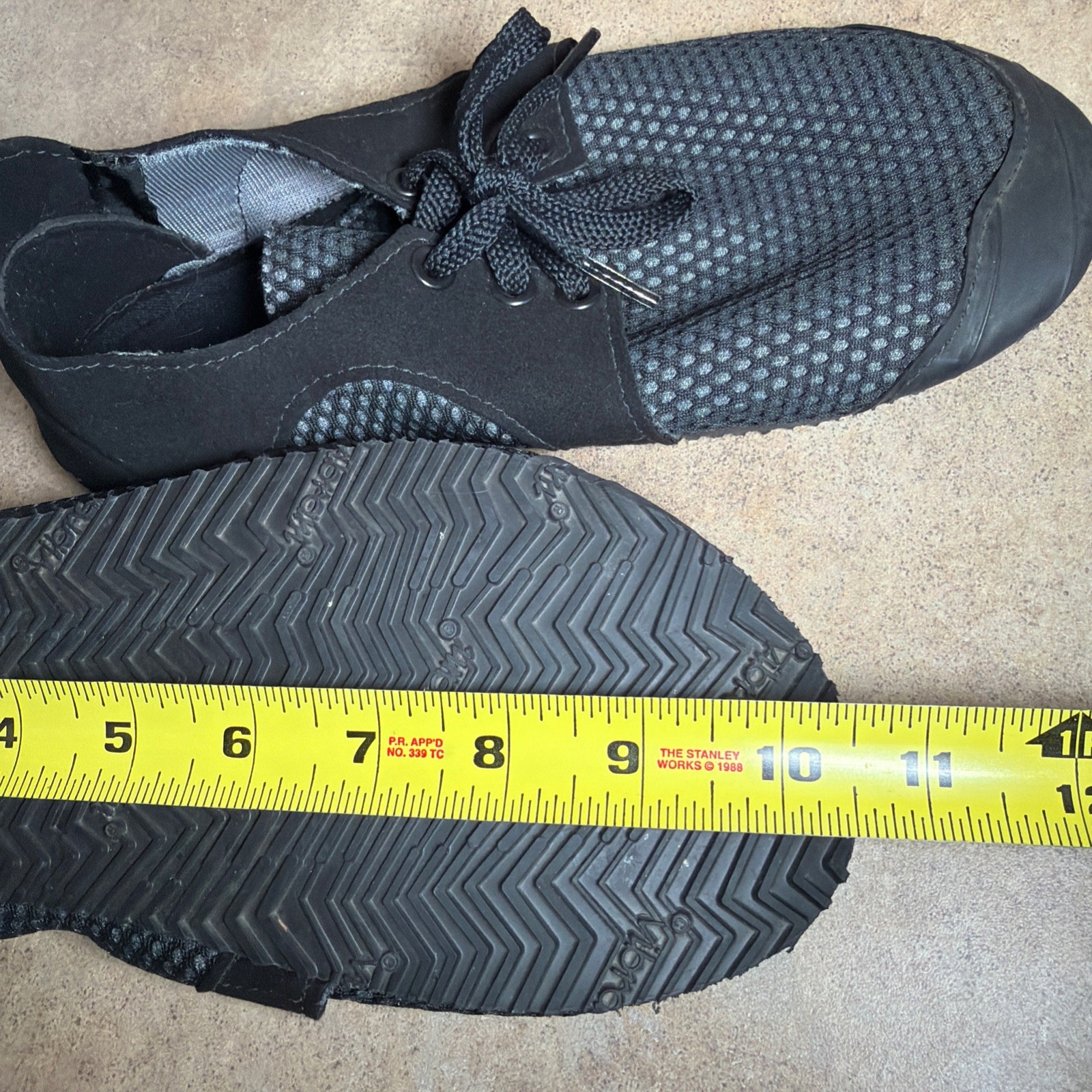 Softstar Dash RunAmoc Zero Drop Vegan Barefoot Shoes Black Vibram Size 8 Wide
