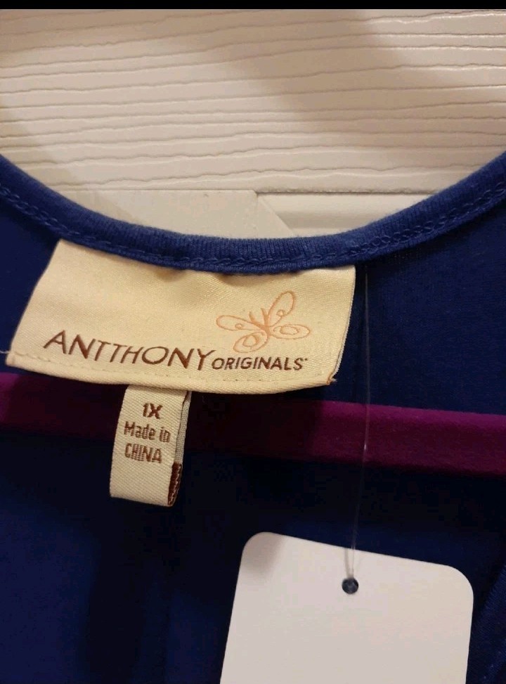 Antthony 1X Blue 3/4 Sleeve Top