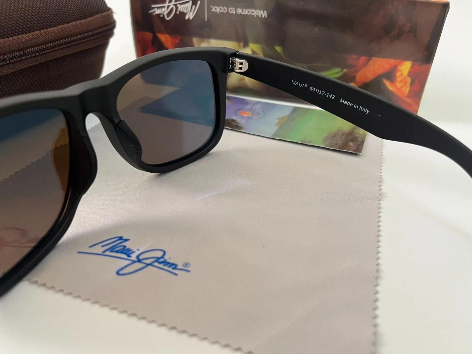 Maui Jim RED SANDS Matte Black Frame + Blue/Grey/Green Polarized Sunglasses