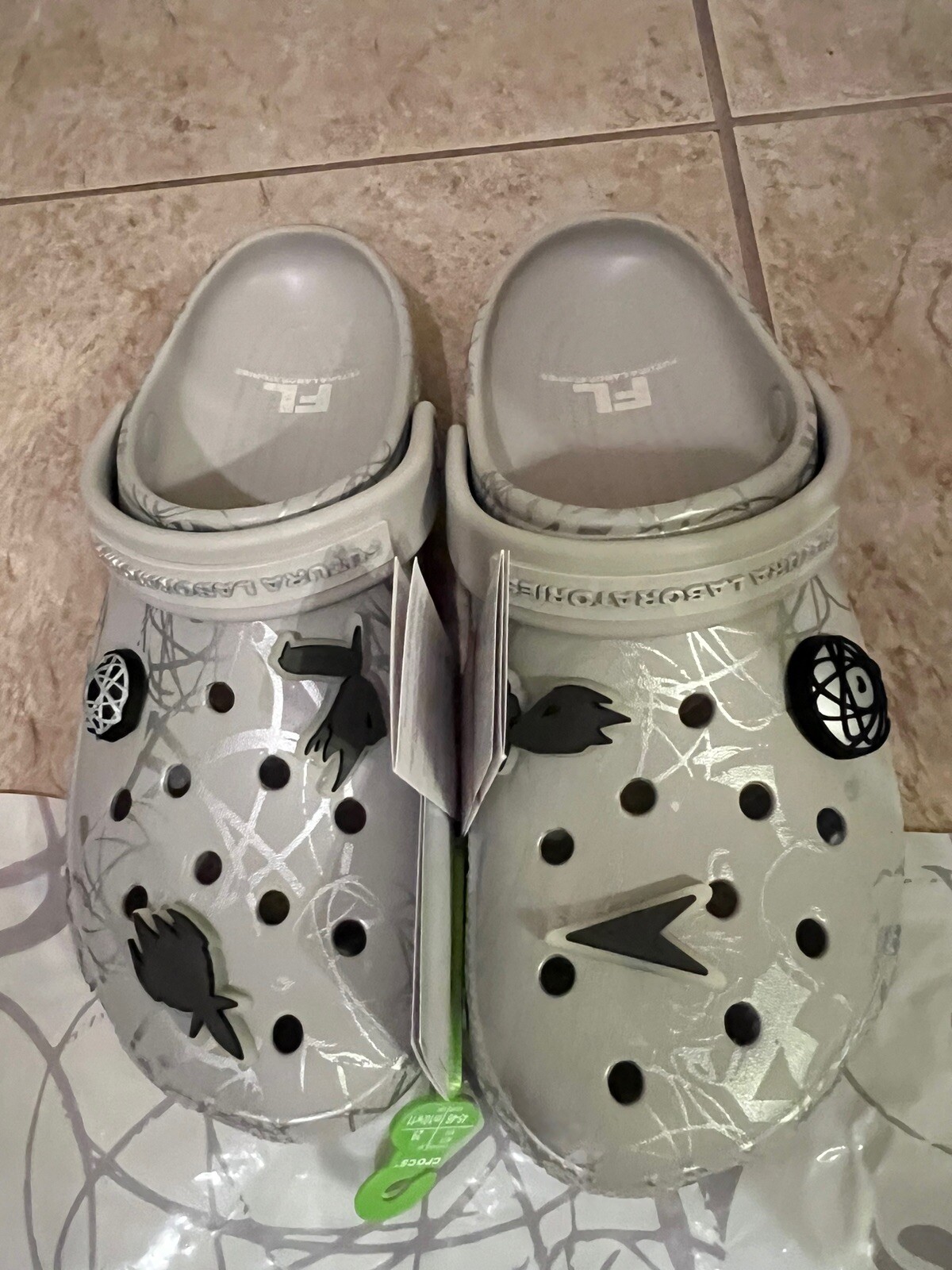 Futura Laboratories x Crocs Classic Clog – Pearl White Size 11 Limited In Hand