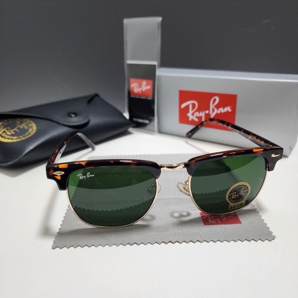 Ray-Ban RB3016 Clubmaster Sunglasses Brown Tortoise Frame Glass Green Lens 51 mm