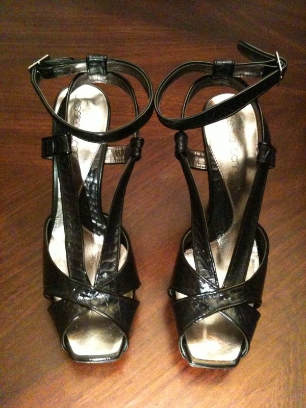 $180 JESSICA BENNETT Halston Platform Sandals Heels Shoes NEW Black ~ Size 7.5