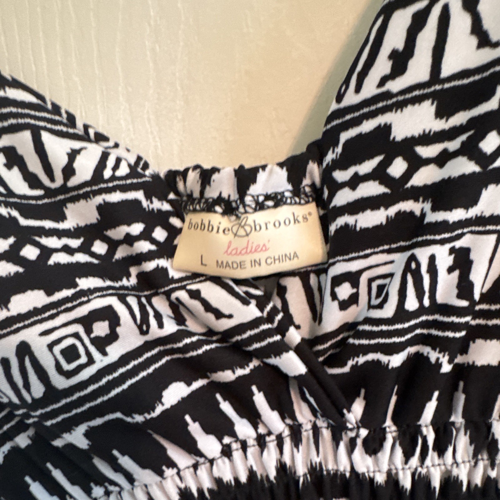 Bobbie Brooks Black & White Geometric V-Neck Strappy Stretch Maxi Dress L