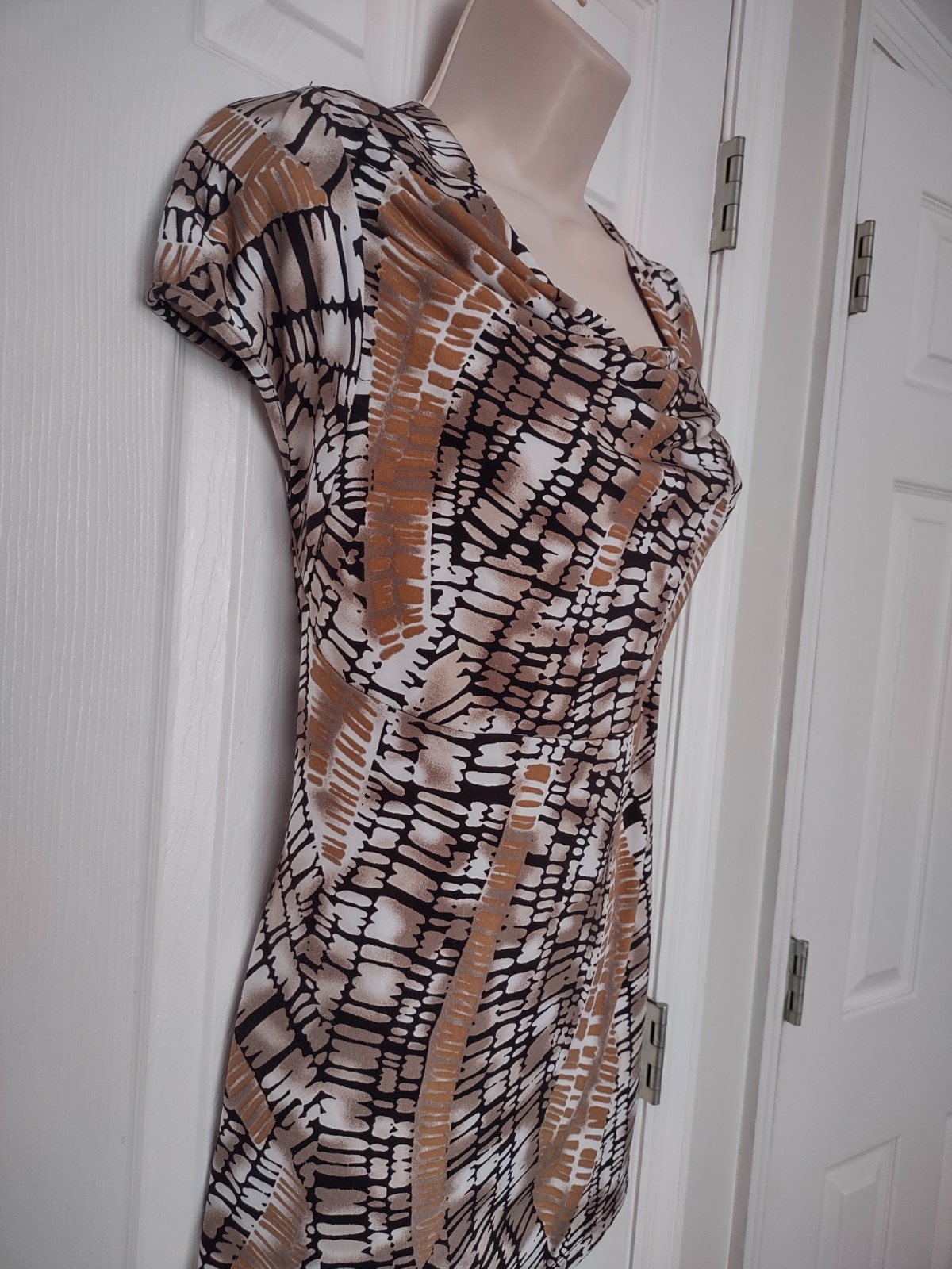 Worthington Women’s Sleeveless Top Size L, Multicolor, Ruched Neckline