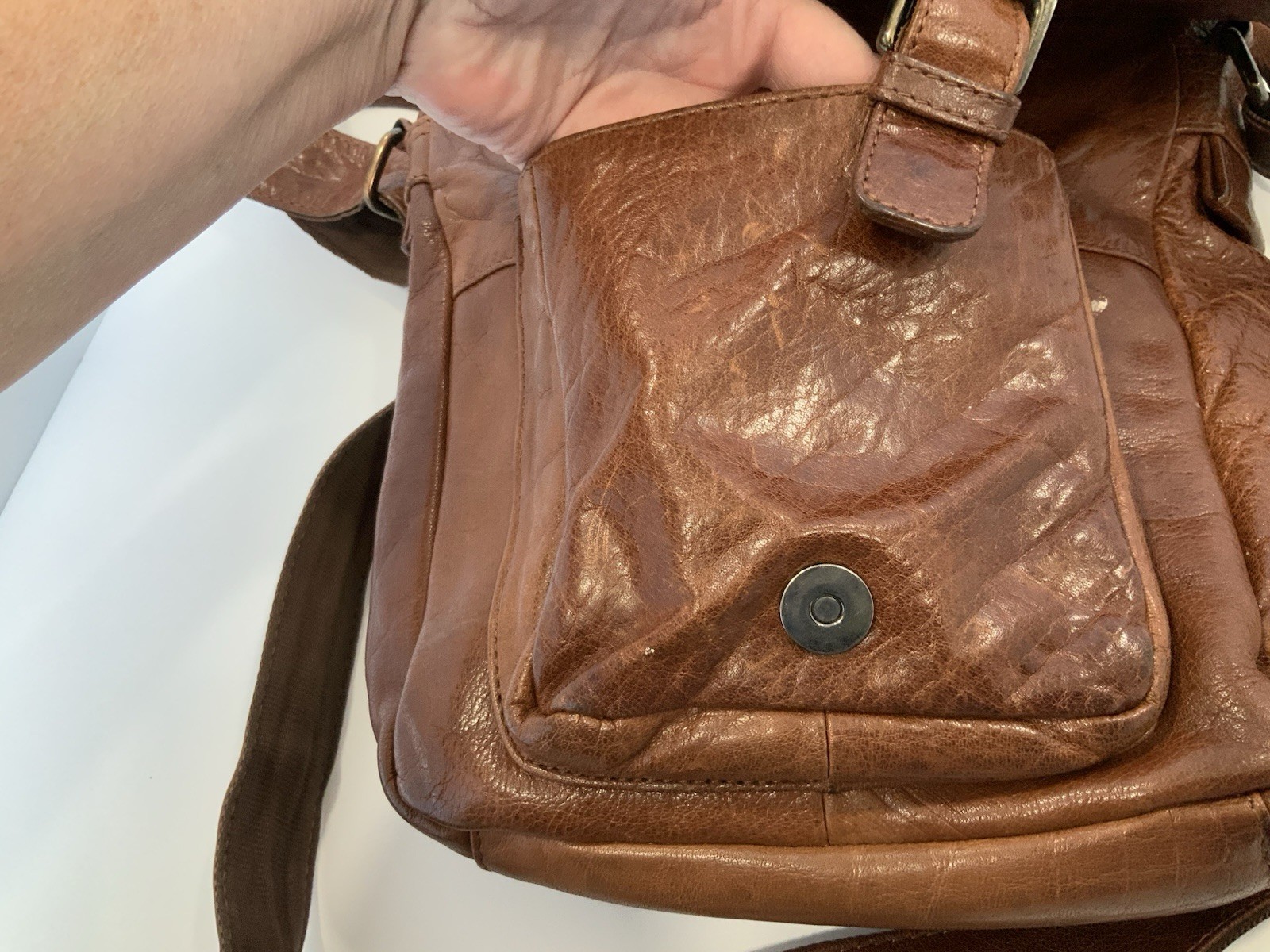 Ashwood Genuine Leather Brown Messenger Crossbody Satchel Bag 12” Adjustable