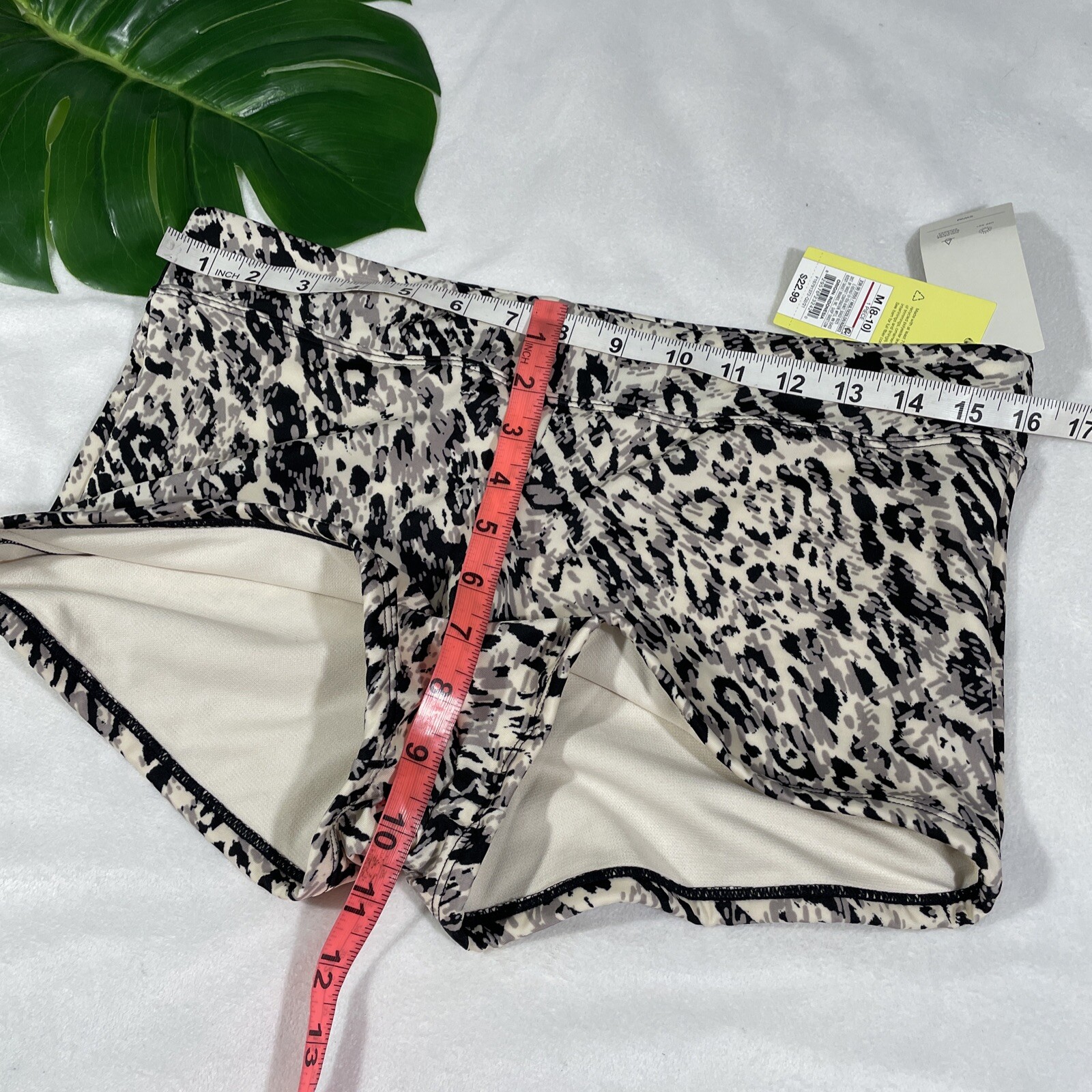 NWT $46 All in Motion [ Medium ] Strappy Bikini Top Boyshort Bottom Animal T451