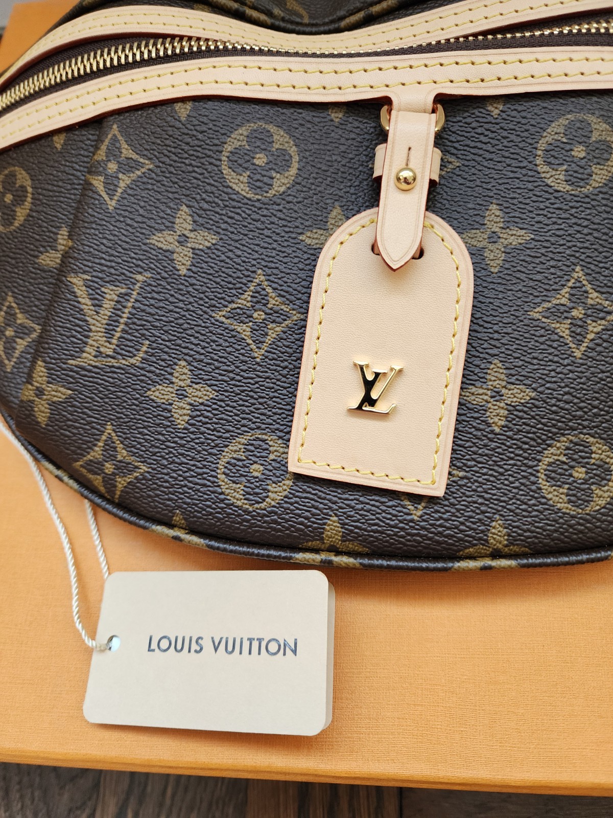 $2020 Brand New Authentic Louis Vuitton High Rise Monogram Belt Bag M46784