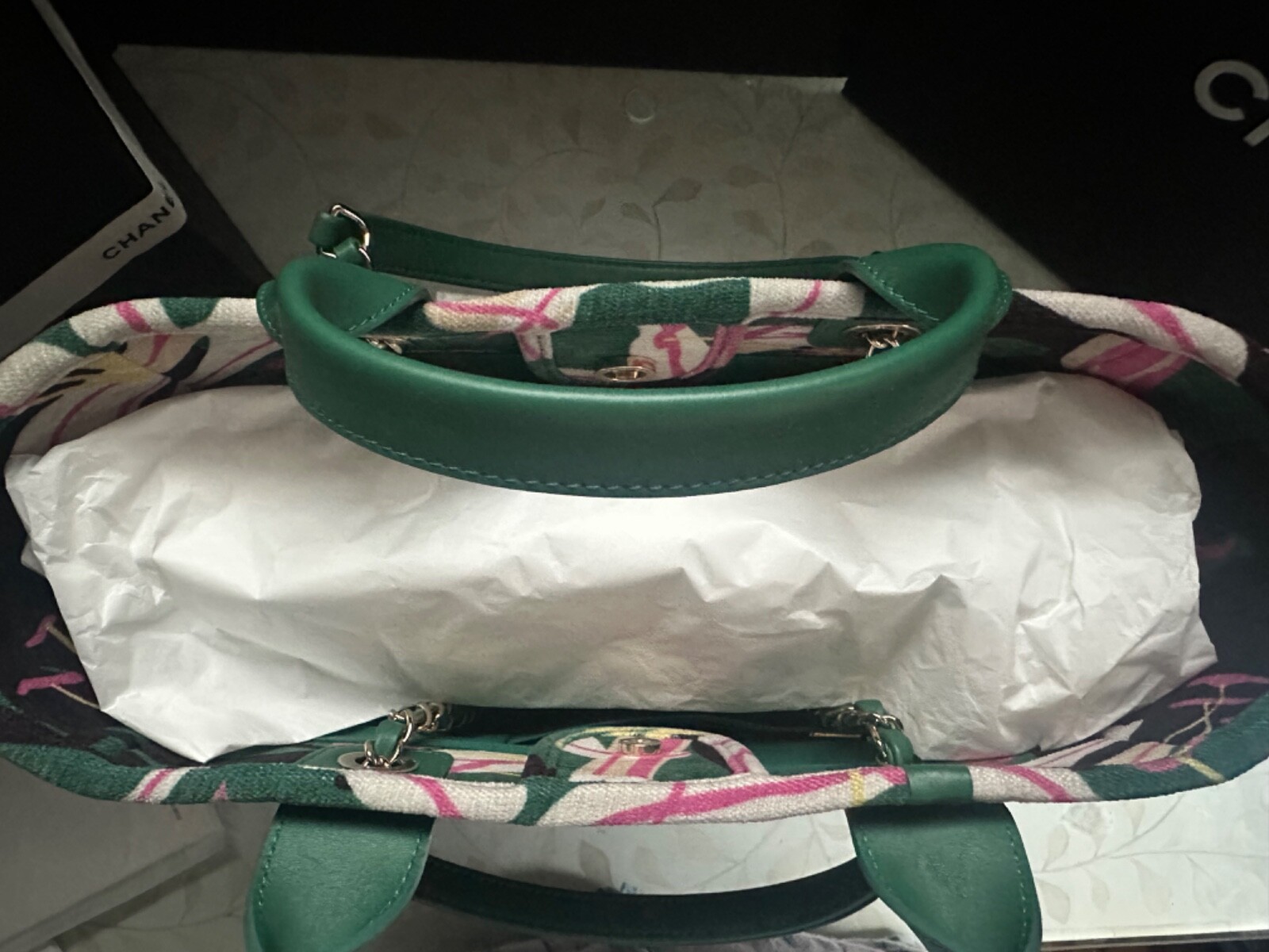 New 23A CHANEL LARGE Shopping Deauville Tote Pink Lilly Green Black + Pouch Bag