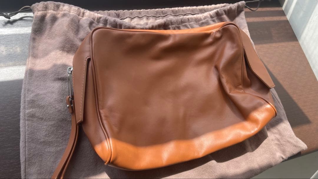 BOTTEGA VENETA Leather Pouch Clutch Bag