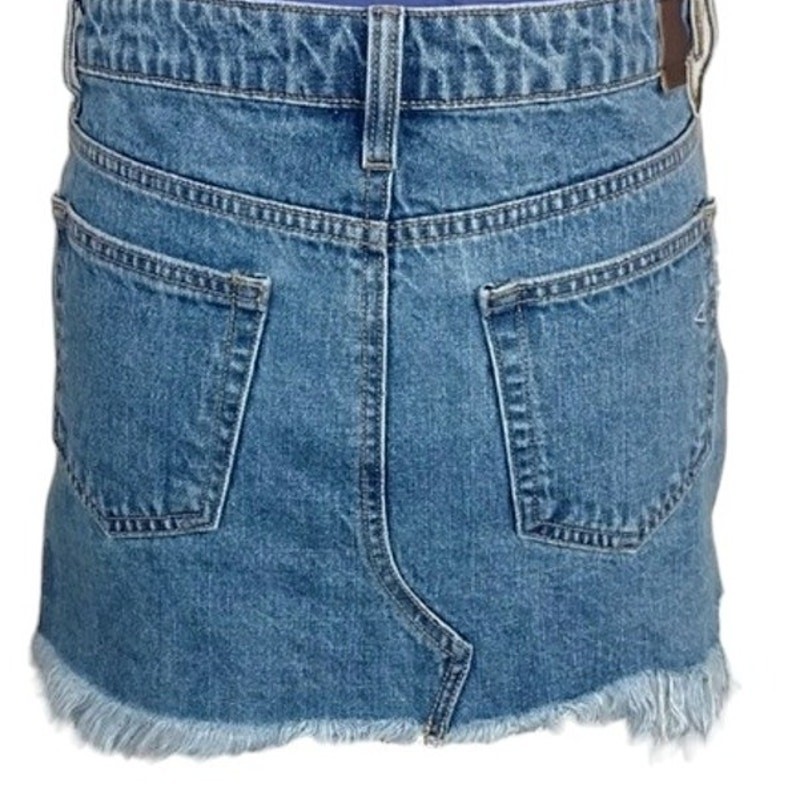 Hidden Jeans Distressed Fringe Hem Embroidered Flower Denim Skirt Small NWOT