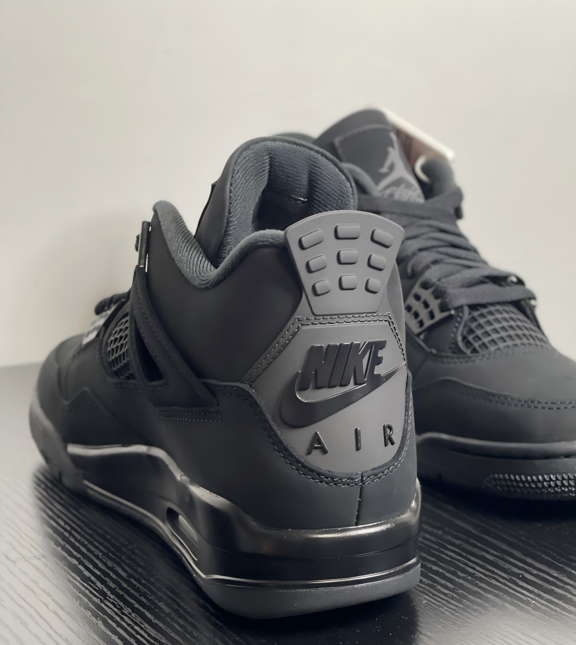 Jordan 4 Retro Black Cat 2025 Men’s Mid Top Basketball Shoes Size 7-12