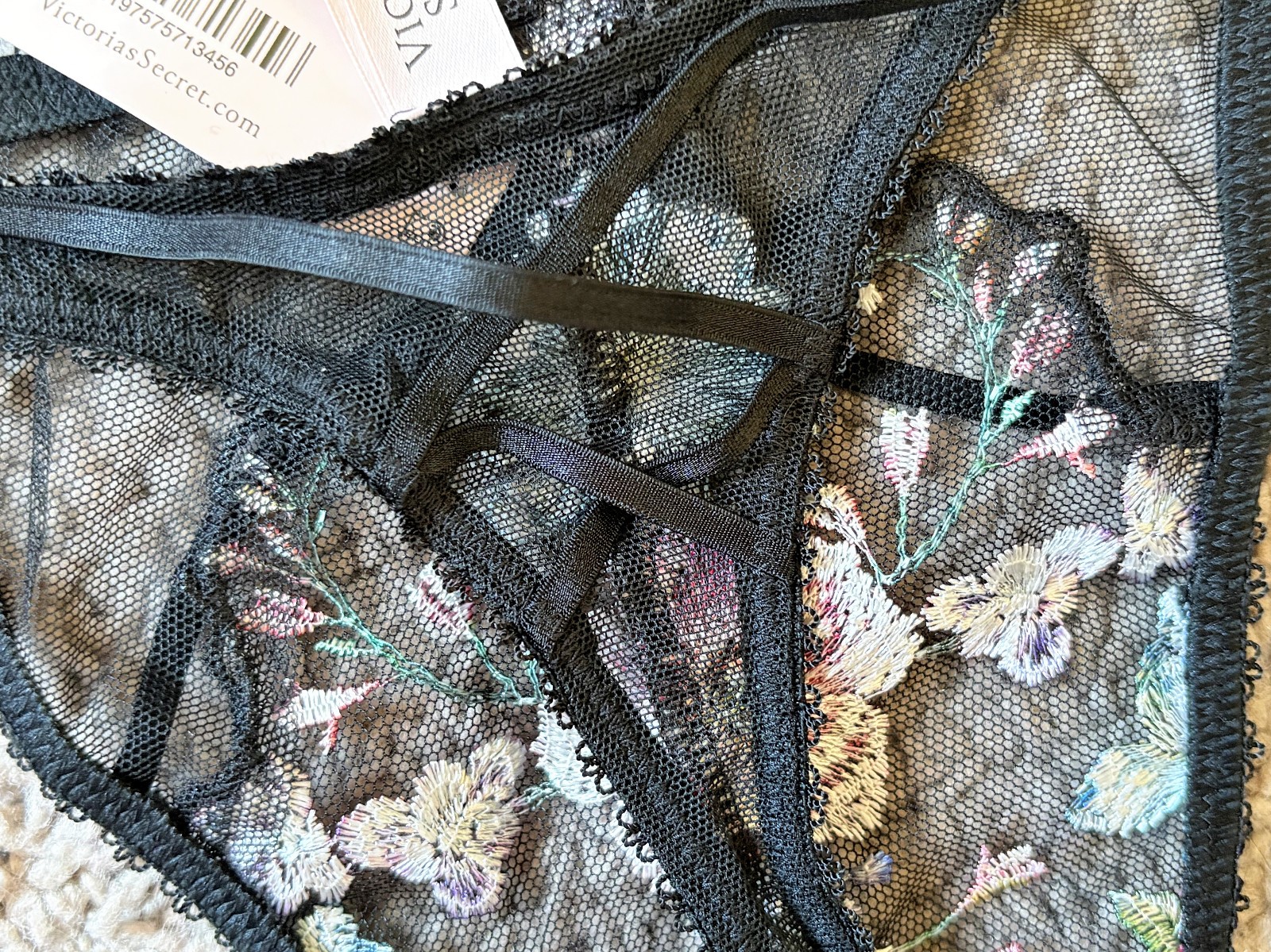 NWT – VICTORIA’S SECRET VERY SEXY DARK BLOSSOM HIGH LEG THONG PANTY – M L XL