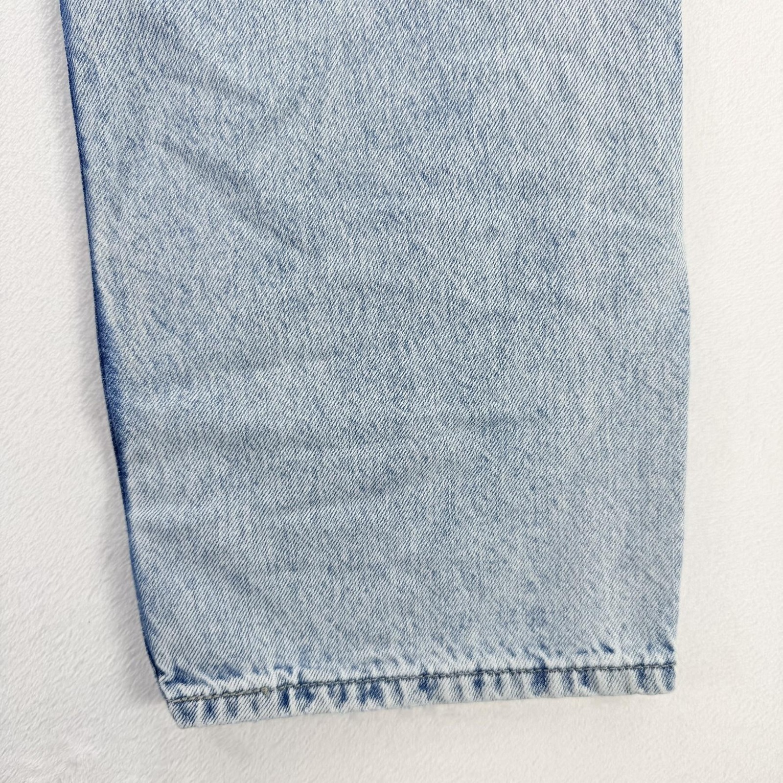 Levi’s Low Pro Straight Jeans Womens 28 Blue Light Wash Denim Low Rise Relaxed