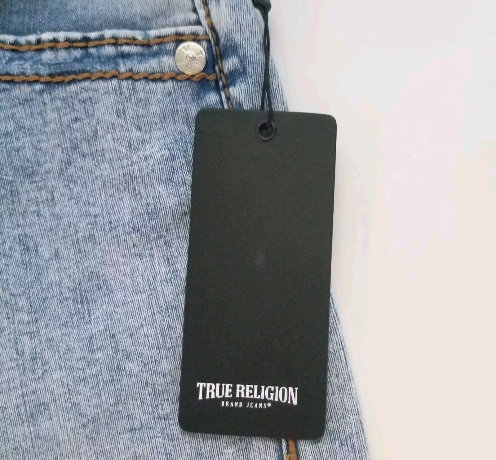 True Religion Jayde Light Wash Denim Mid Rise Classic Shorts Size 27 $159