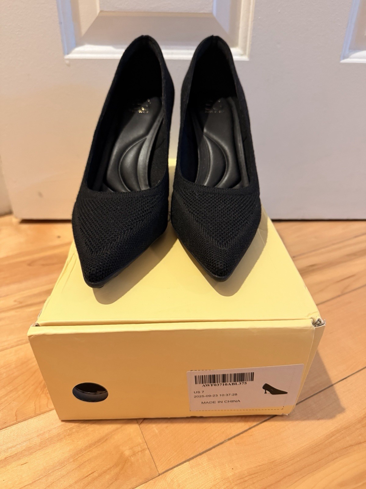 Cosy Island Women’s Black Pointed Toe Pump Slip-On Textured Synthetic US 7