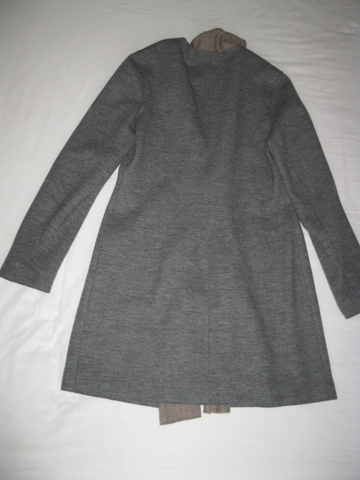 NWT FABIANA FILIPPI Gray Wool Coat with Leather Buckle Size IT46