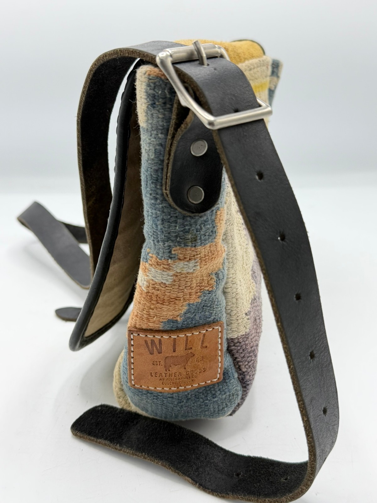 Will Leather Goods rug pattern Messenger Bag Native American