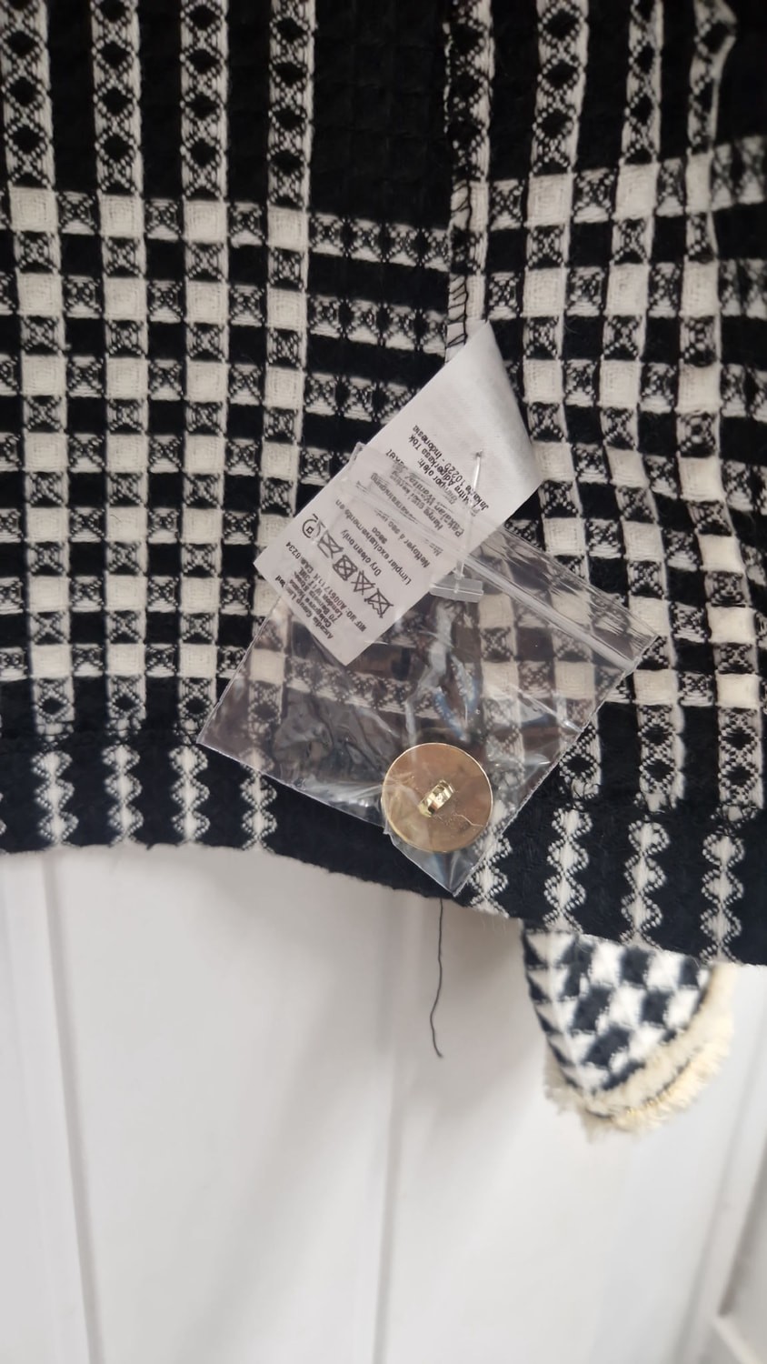 Dorothy Perkins Petite Tweed-Style Check Jacket – UK Size 10
