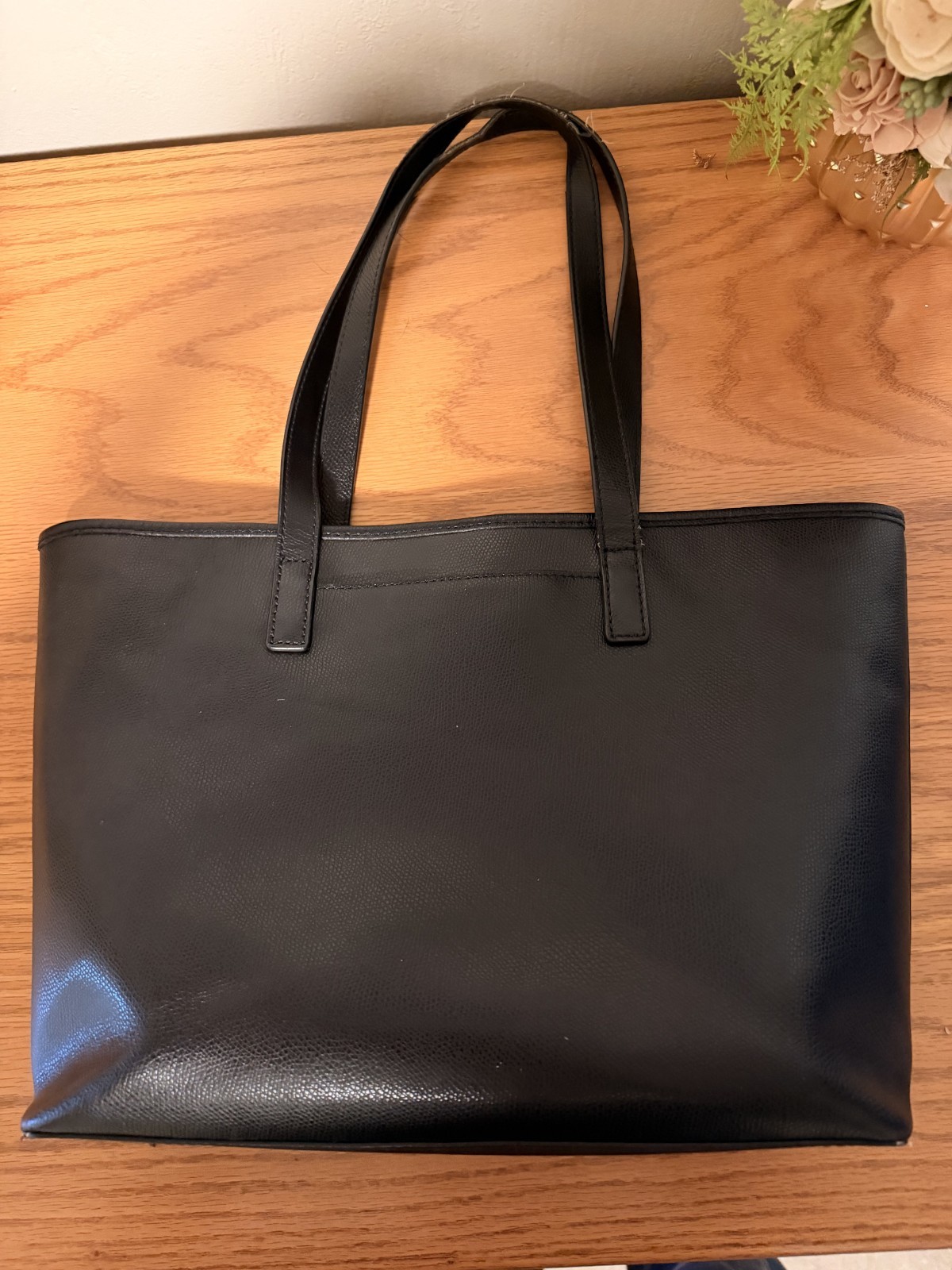 MICHAEL KORS Jet Black Leather Shoulder Bag Tote Purse