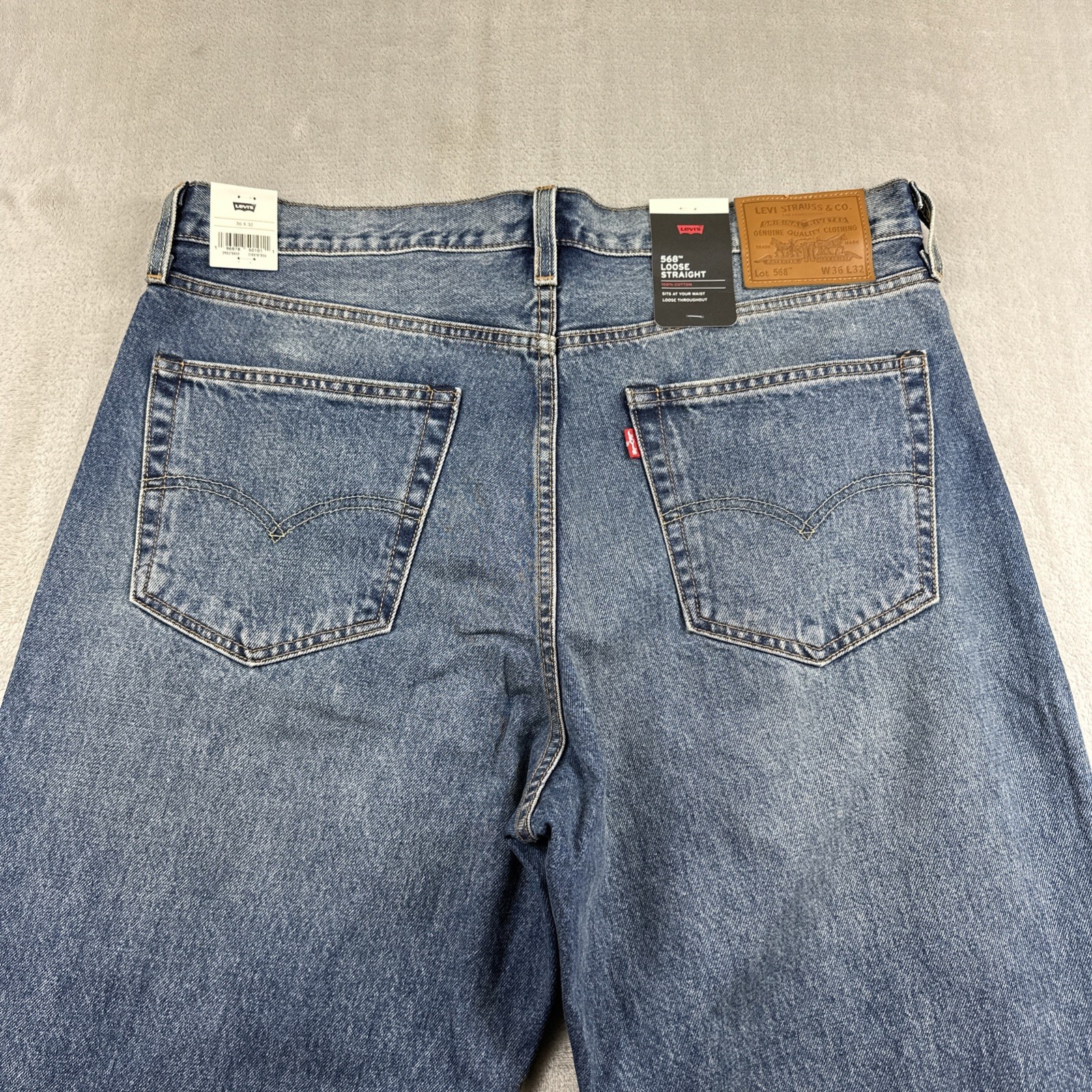 Levi’s 568 Premium Jeans Men’s Size 36×32 Loose Straight Blue Denim Cotton