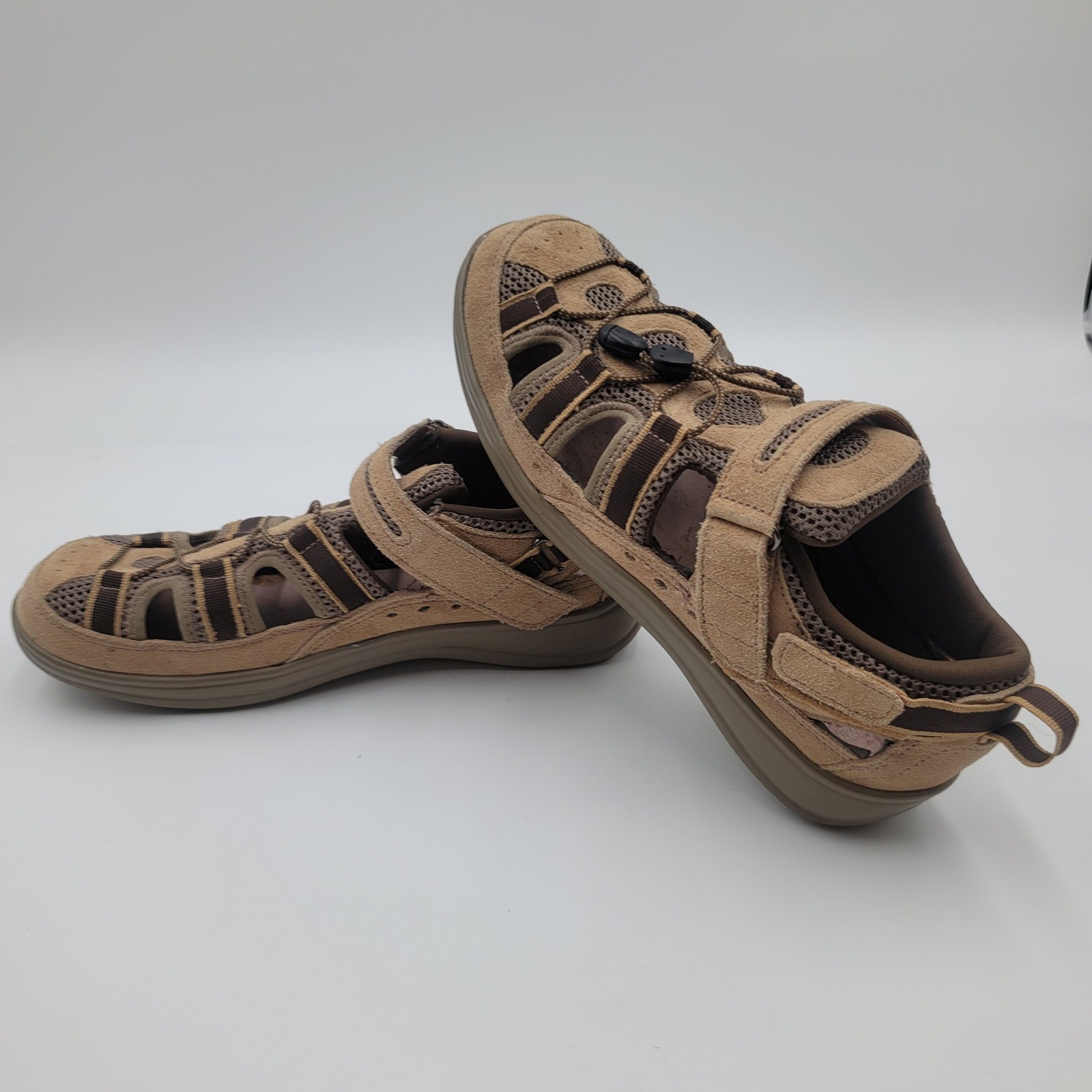 Orthofeet 77873 Womens 11 Wide Tan Leather Mesh Fisherman Sandals Bungee Strap