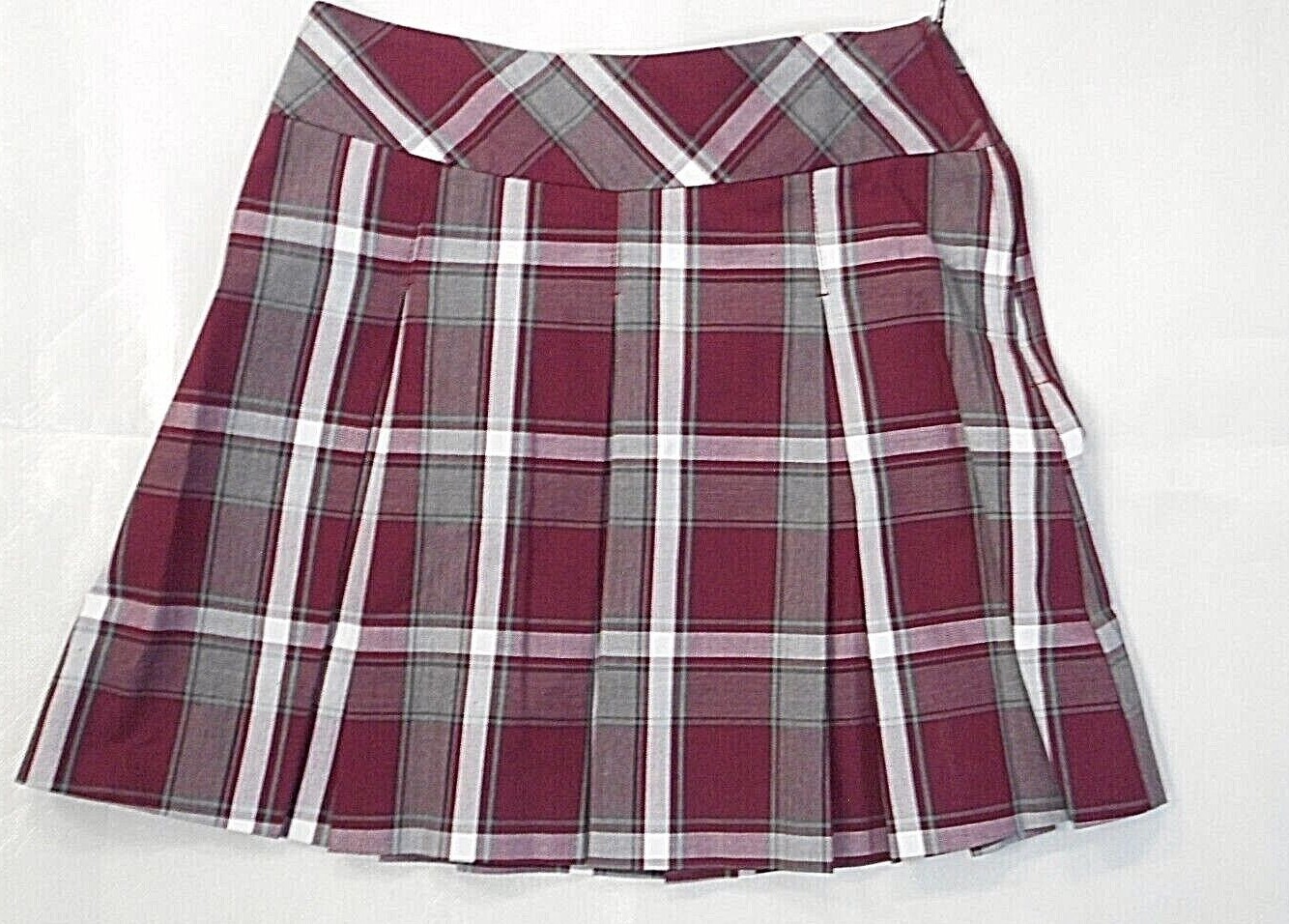 Girls R/K Maroon/Gray & White Plaid Box Pleat Uniform Skirt Reg.&plus Sz 7-201/2