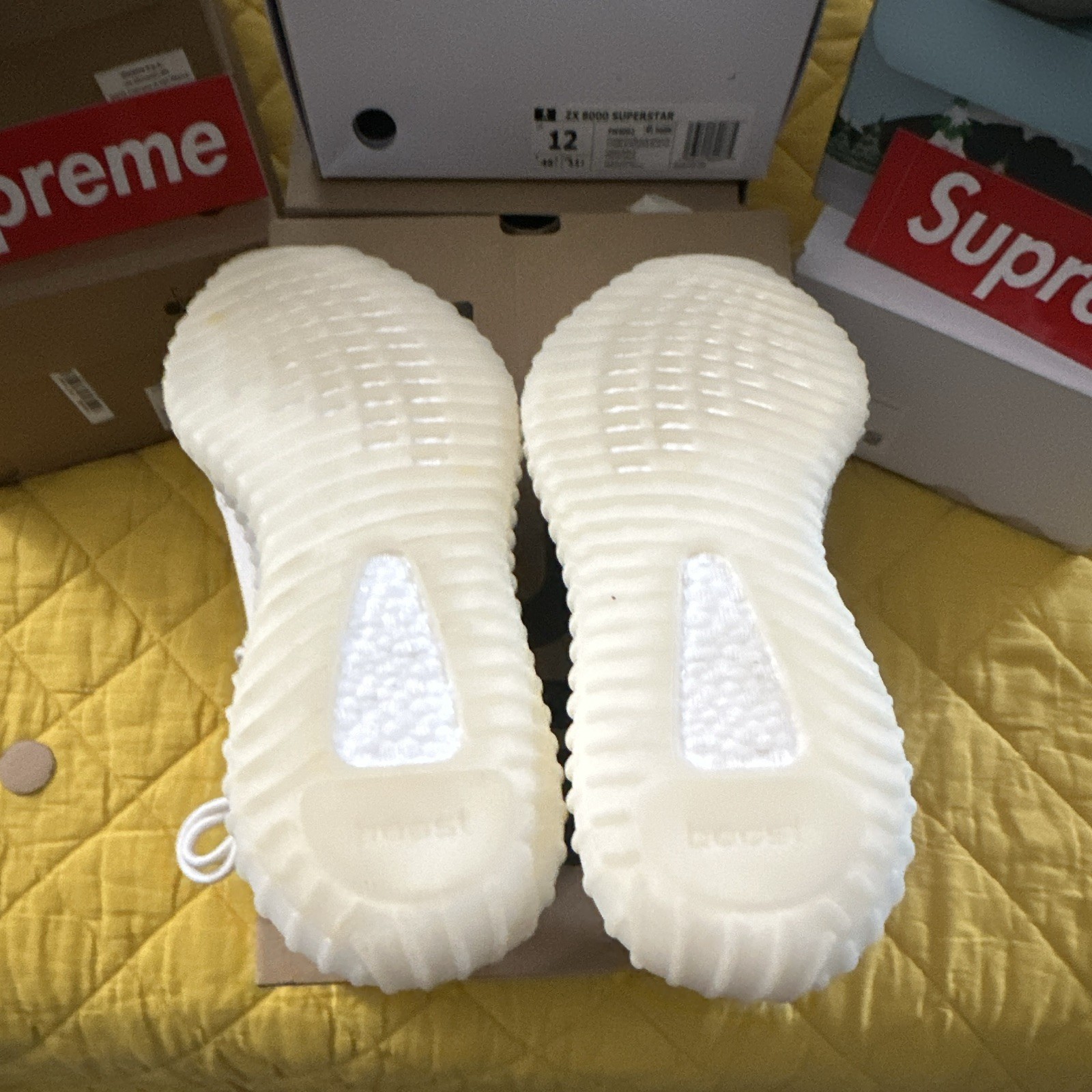 adidas Yeezy Boost 350 V2 Low Top USM 13 Sneaker Bone/Bone/Bone White HQ6316