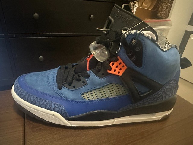 Size 12 – Air Jordan Spizike New York Knicks
