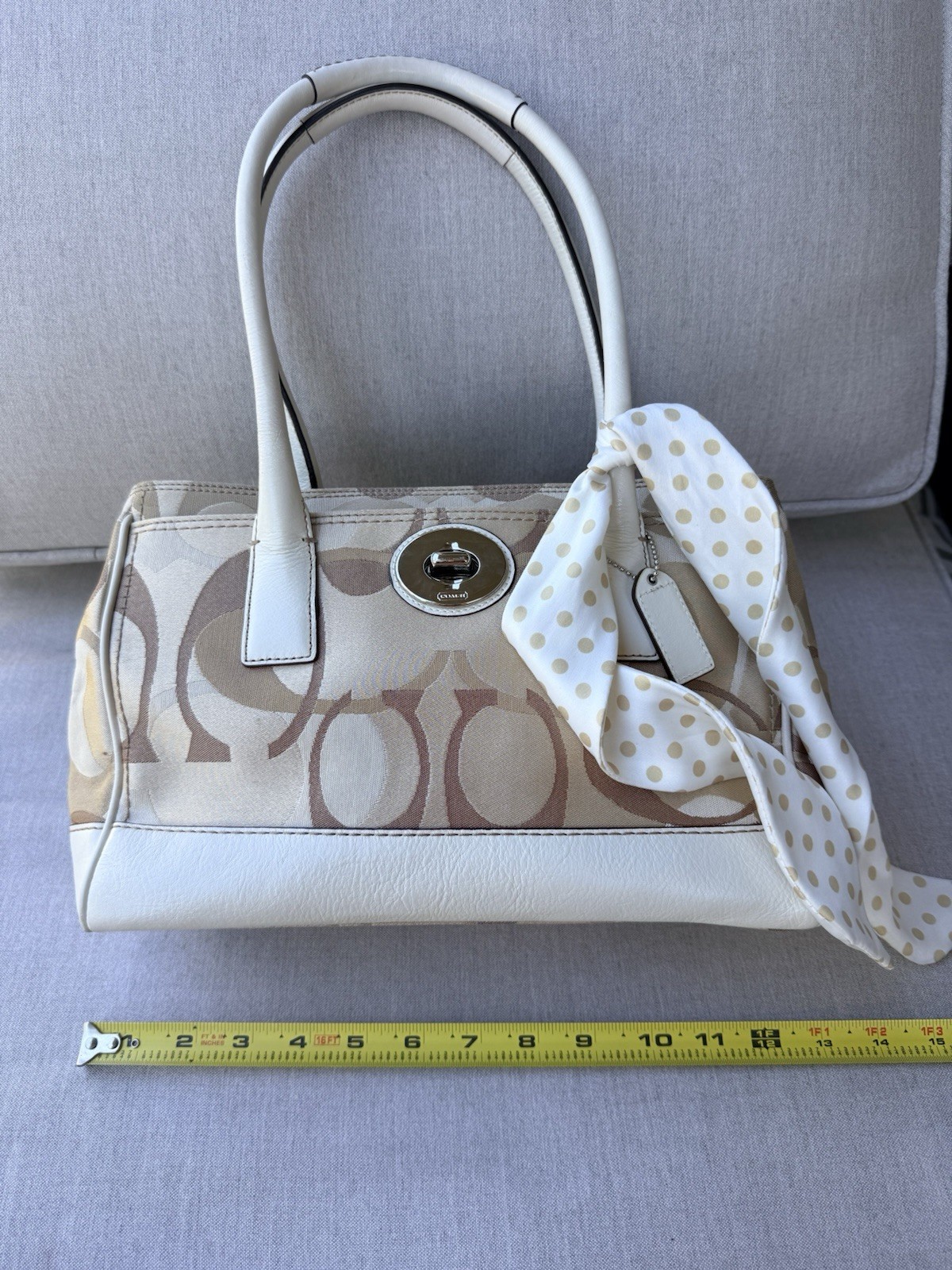 Vintage Coach Hamptons Madeline Tote Signature Canvas Cream Leather Purse Bag