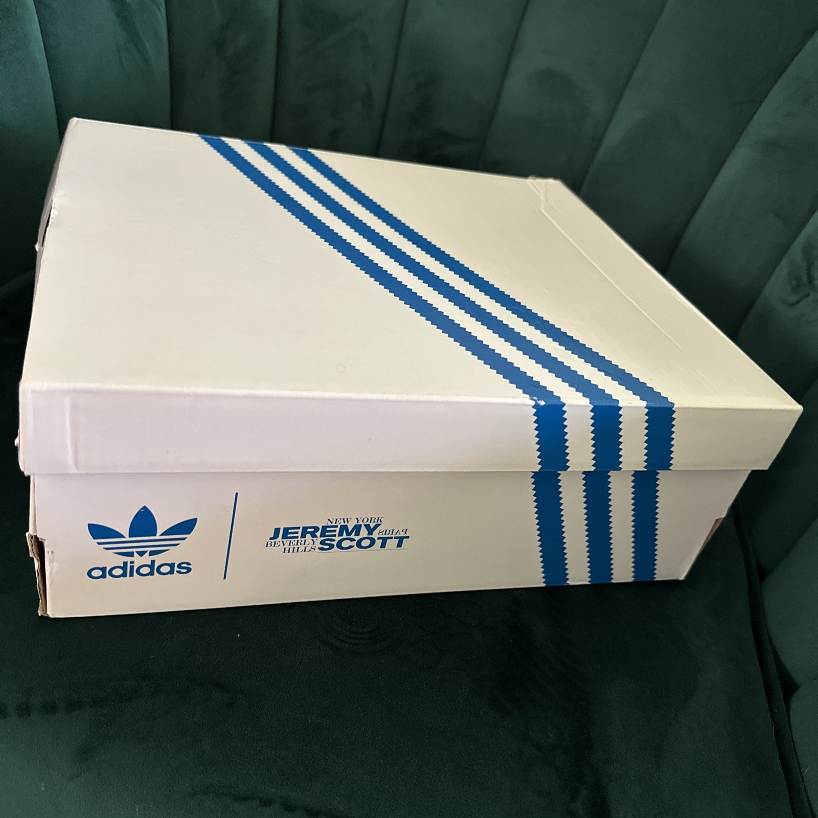 Adidas + Jeremy Scott KS Wings 4.0 White Men’s Size 9 1/2 With Box