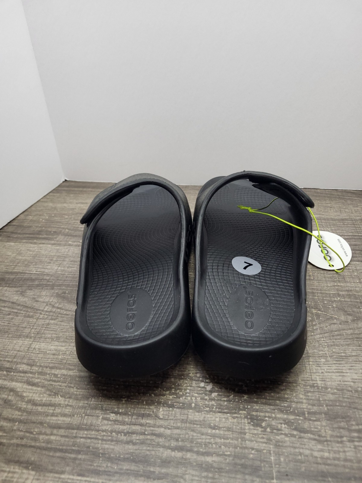 OOFOS OOAHH Sport Flex Limited Slides Men’s 7 Wms 9 Black Labyrinth Black New