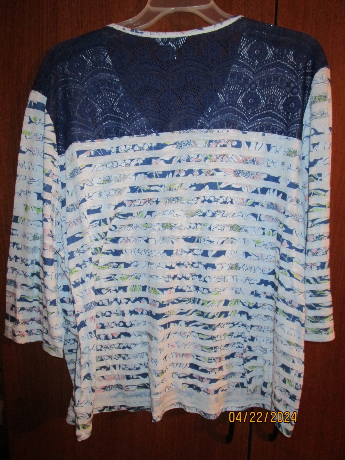 Coral Bay Tunic Top Sz 2X Polyester Rayon Bust 53 Length 25.5 in