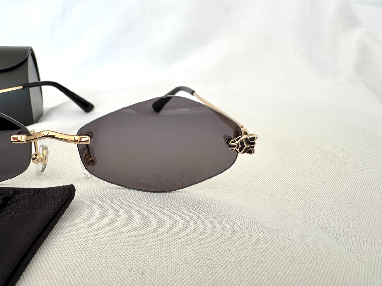 CARTIER Panthere De Cartier Sunglasses CT0433S 001 Gold Grey Lens