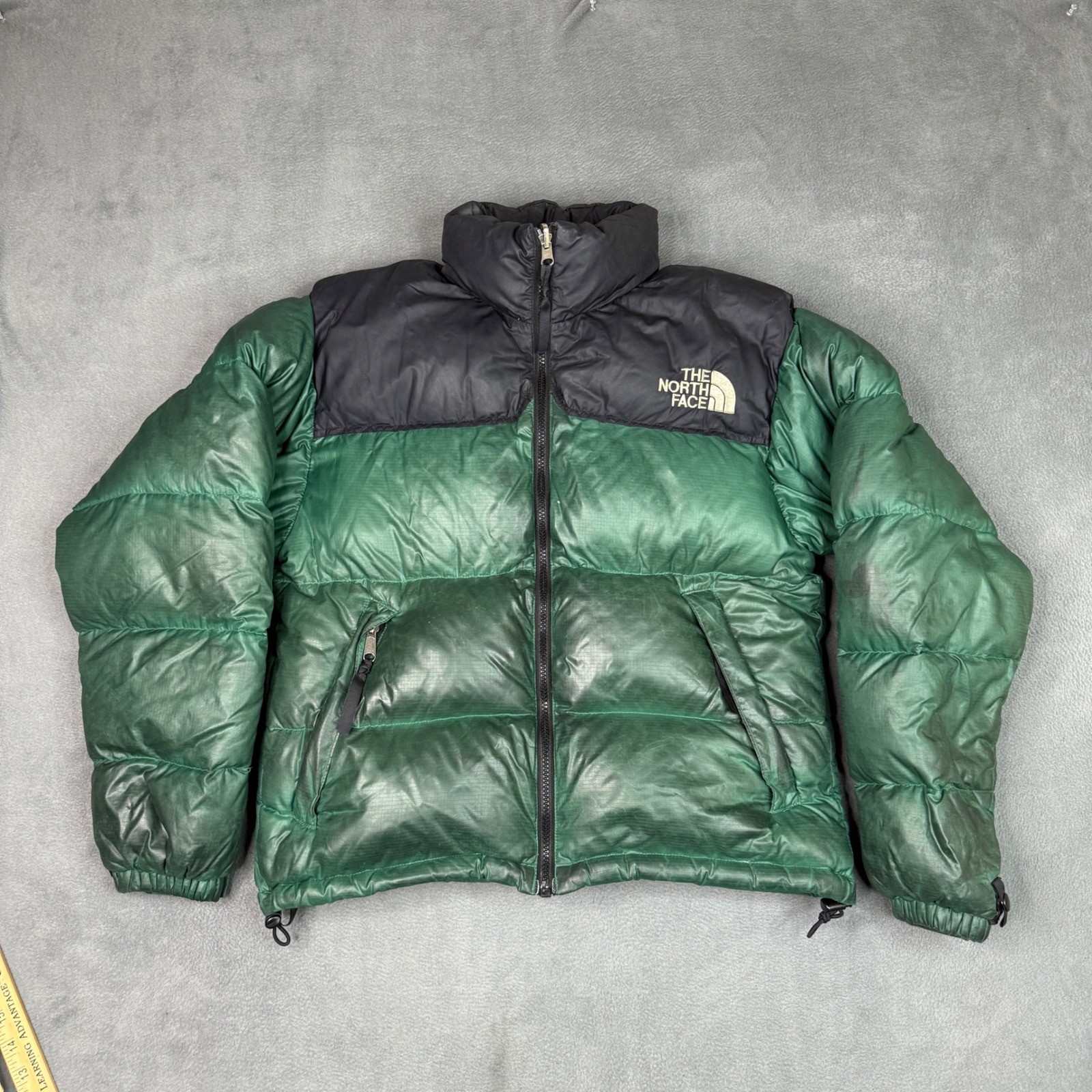 The North Face Nuptse 700 Puffer Jacket Green Black Mens Small Down Coat Stained