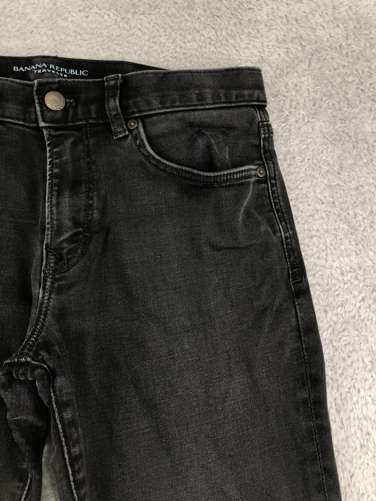 Banana Republic Jeans Mens 32×30 (Tag 31×30) Black Traveler Slim Fit