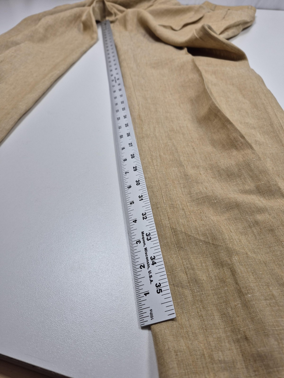 VTG Haspel Suit Men’s 48R Beige 100% Linen 2 Piece 43×36 Manor Pleated NWT