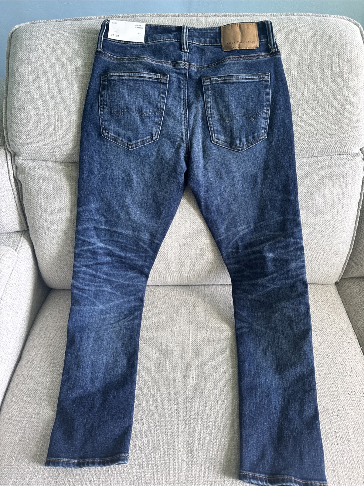NWT-30/30 American Eagle Slim Dark Wash AirFlex+Temp Tech Men’s Jeans