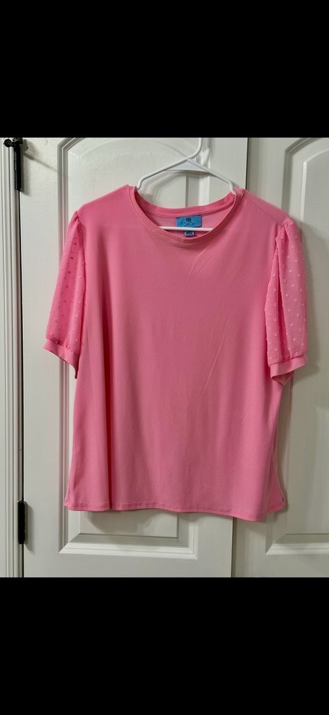 CeCe Women’s Light Pink Short Sleeve Top