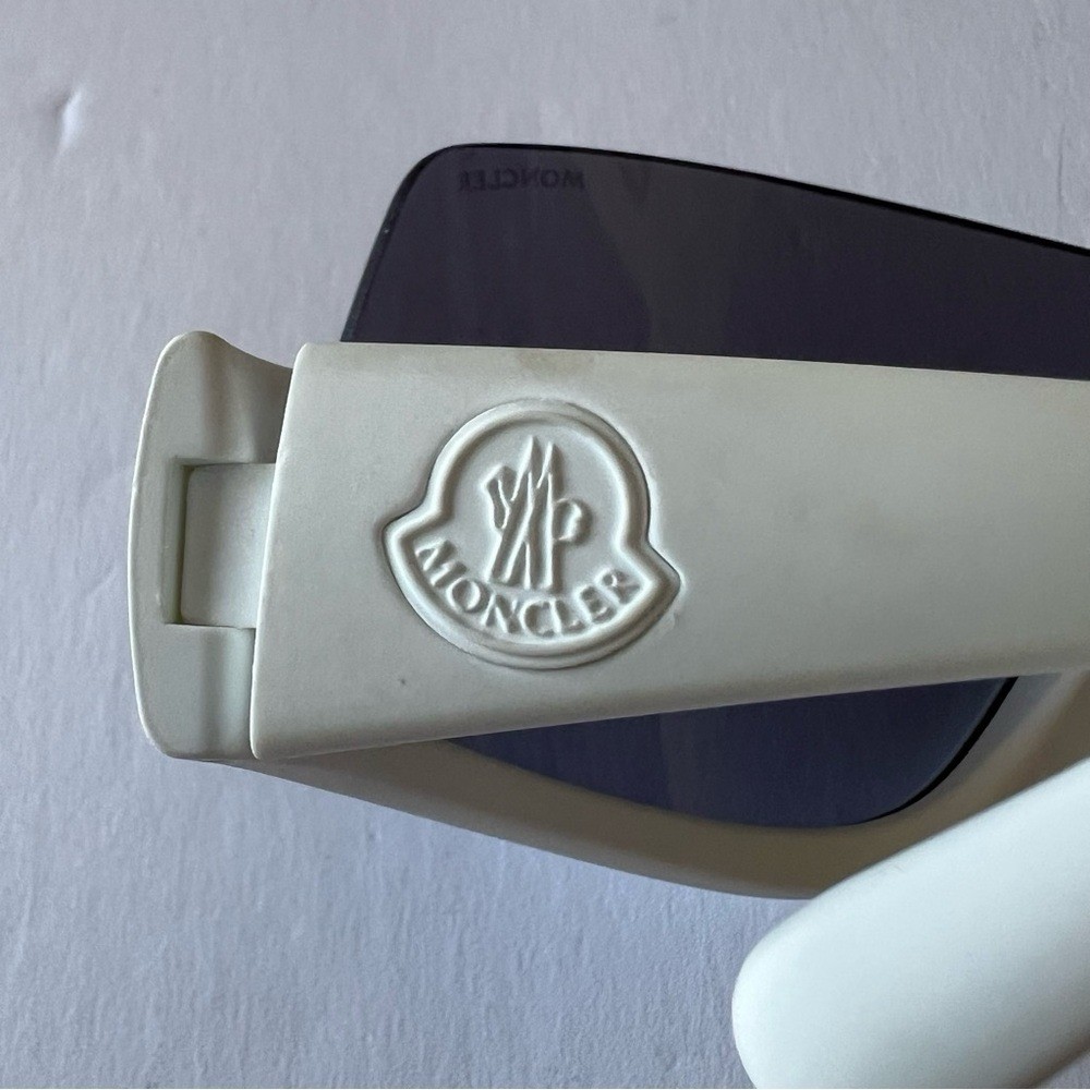 MONCLER Vyzer ML0269 21C UNISEX SEMI RIM SUNGLASSES WHITE PRE-OWNED EXCELLENT