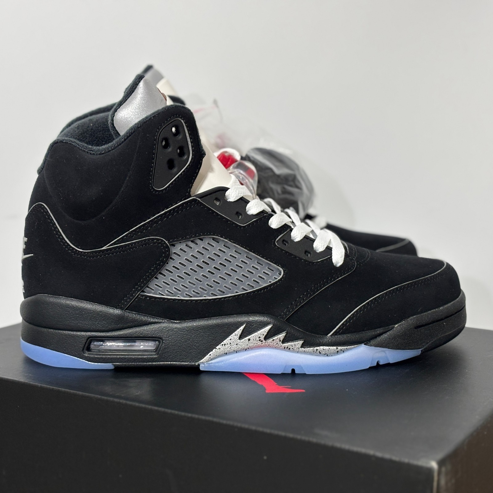 Jordan 5 Retro OG Black Metallic Reimagined High Top Men’s Basketball Shoes