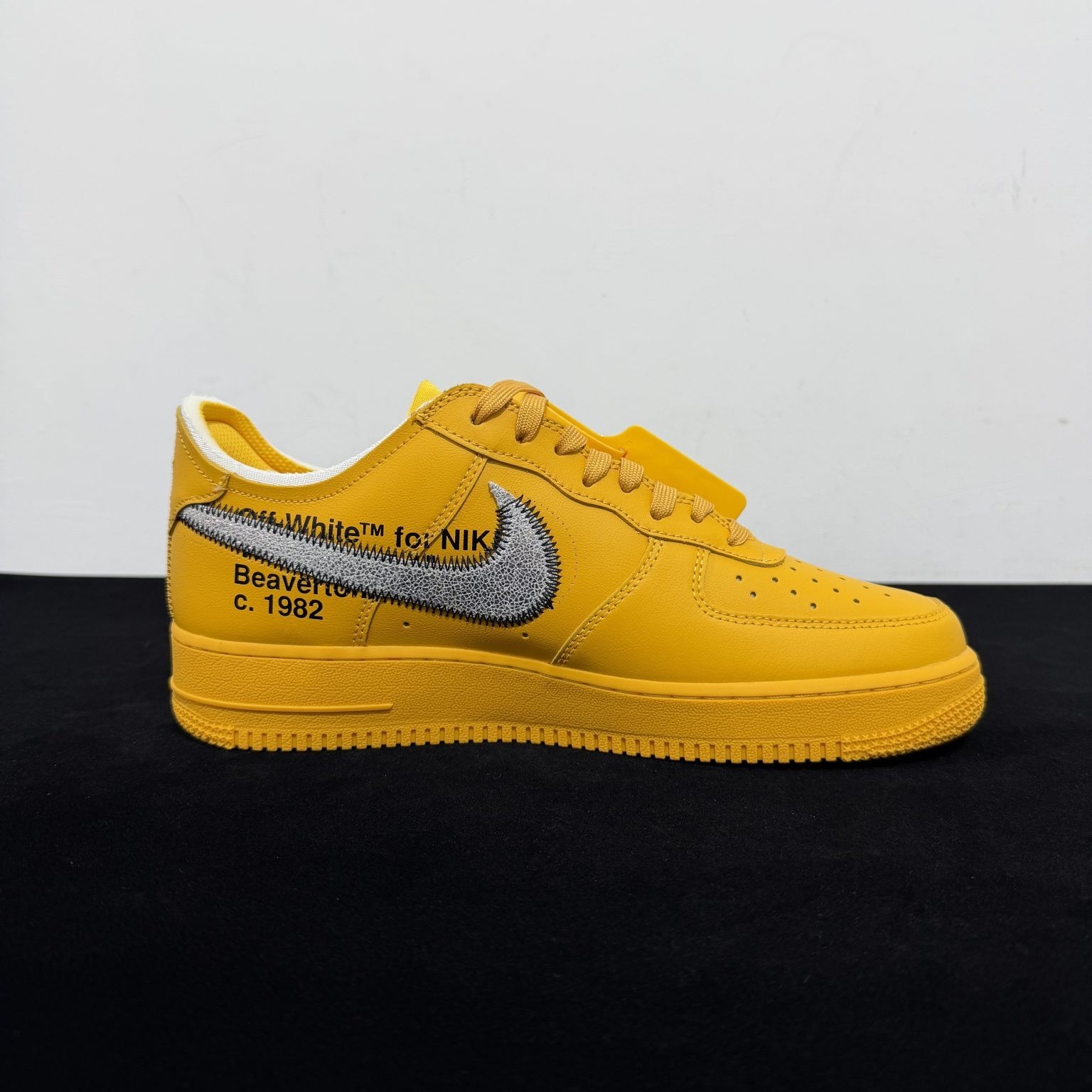 Nike Air Force 1 Low University