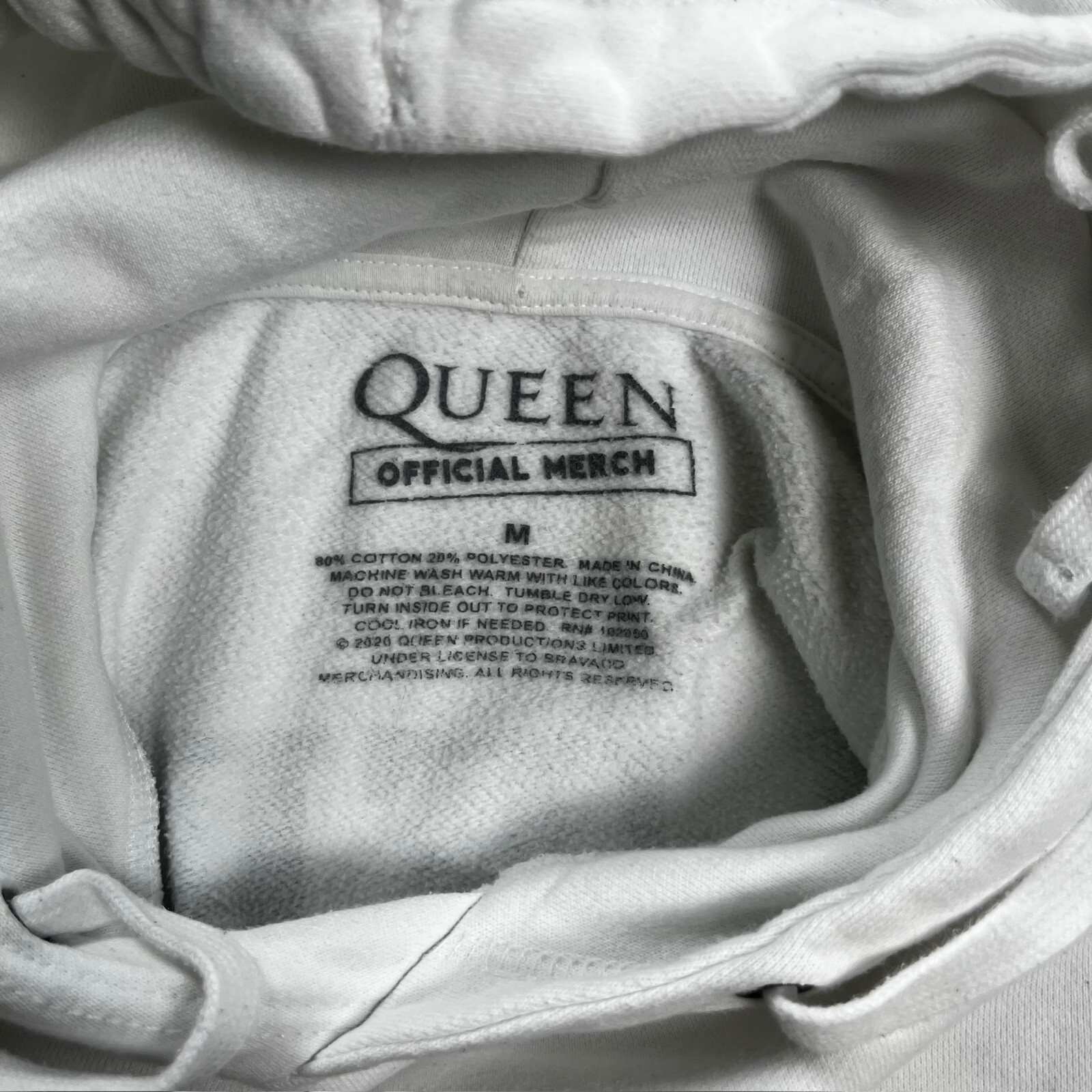 Queen Official Merch Unisex Hoodie Sweatshirt White • Medium