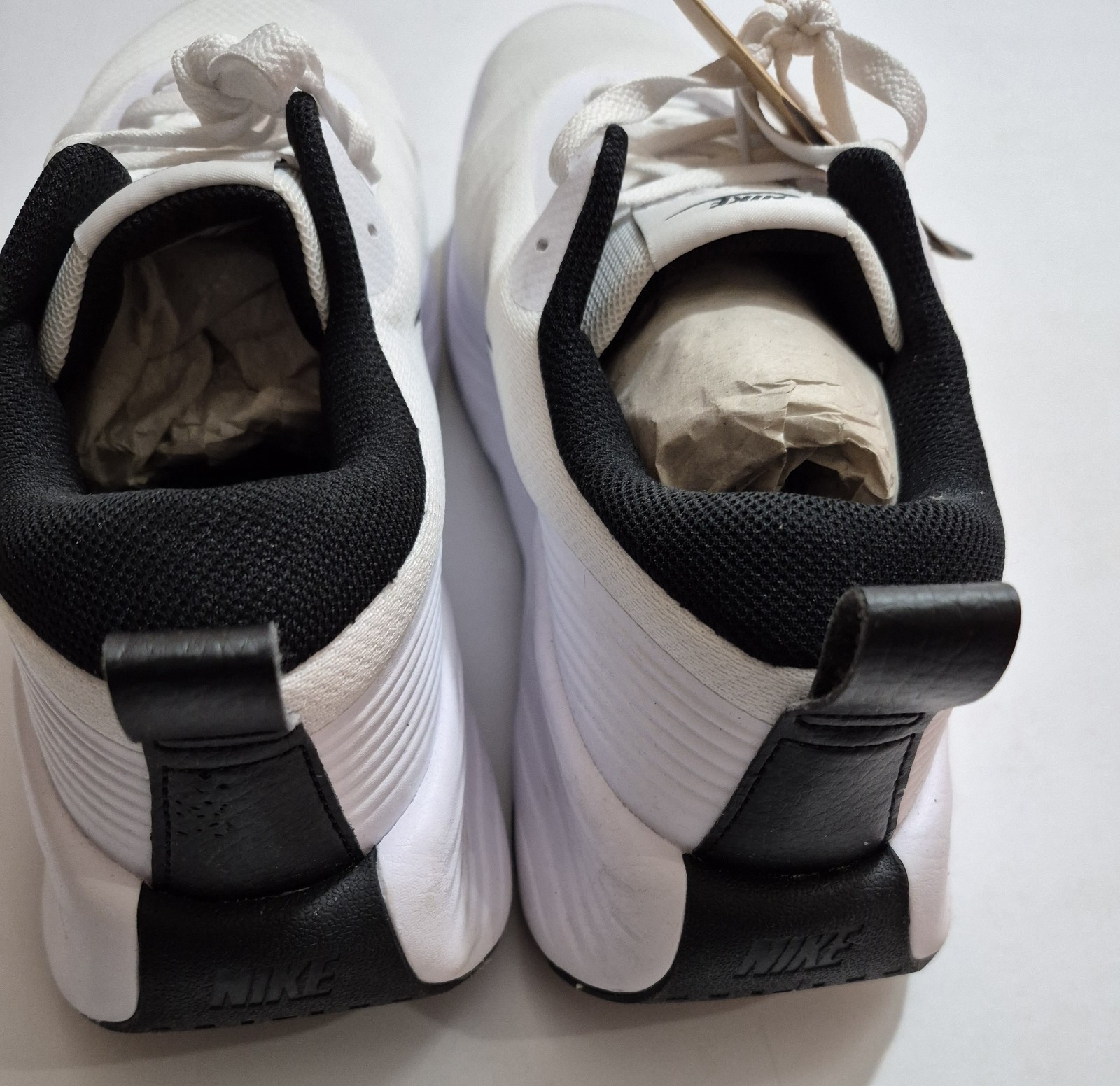 NEW Men’s Size 12.5 Nike Promina Pumice White Black Running Gym Shoes FV5285 101
