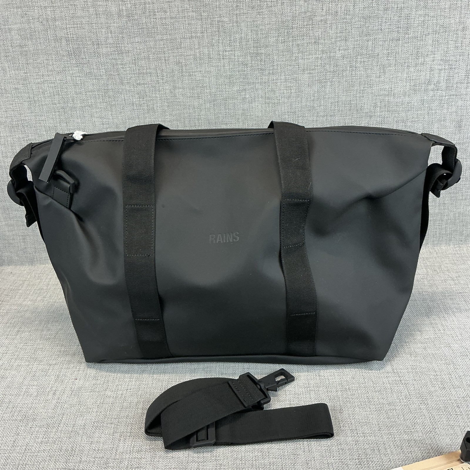 RAINS Hilo Weekend Duffle Bag Small Black Waterproof Travel Gym Carry on Luggage