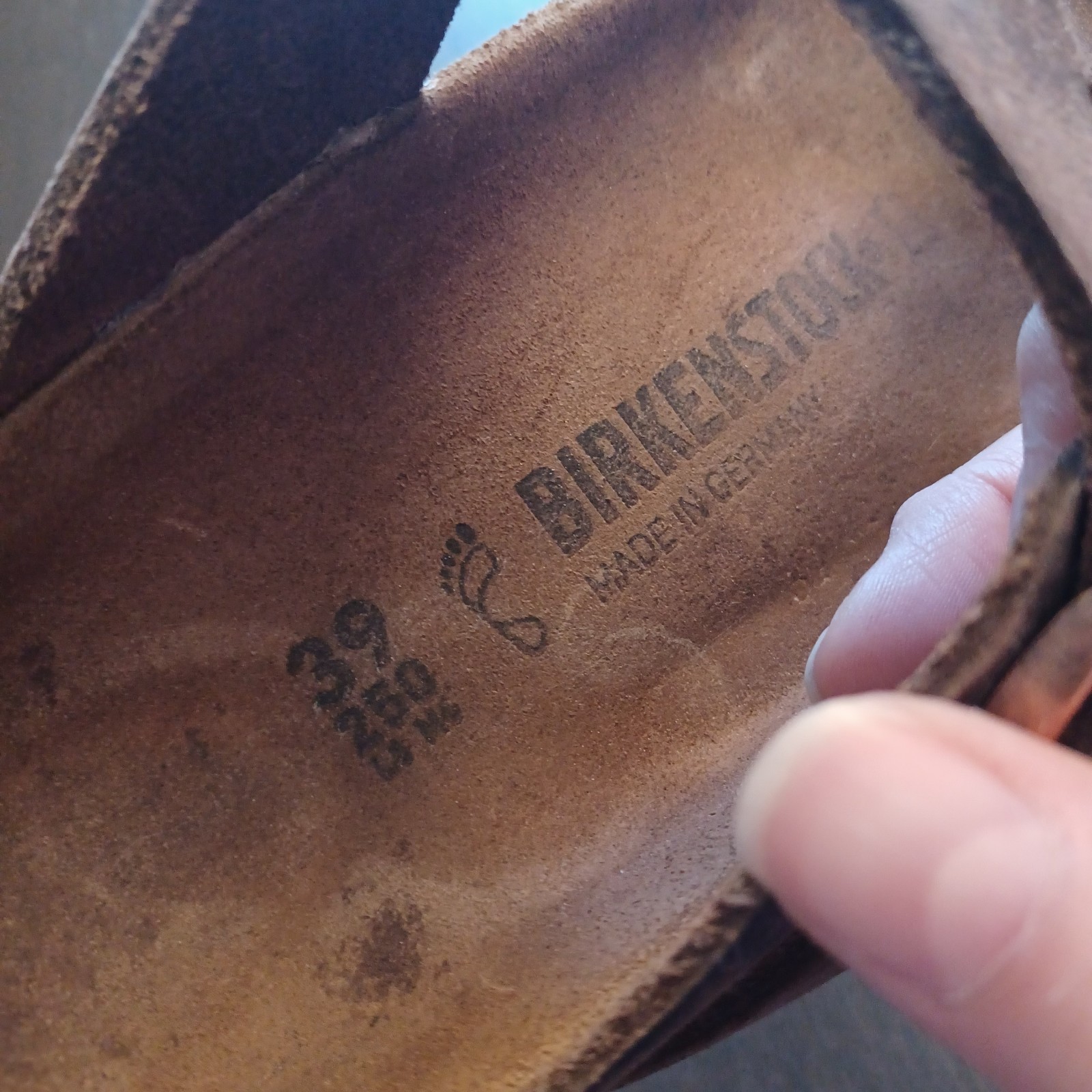 Birkenstock Gizeh Oiled Leather Sandals Habana Brown – EU 39 (US W8-8.5 / M6-6