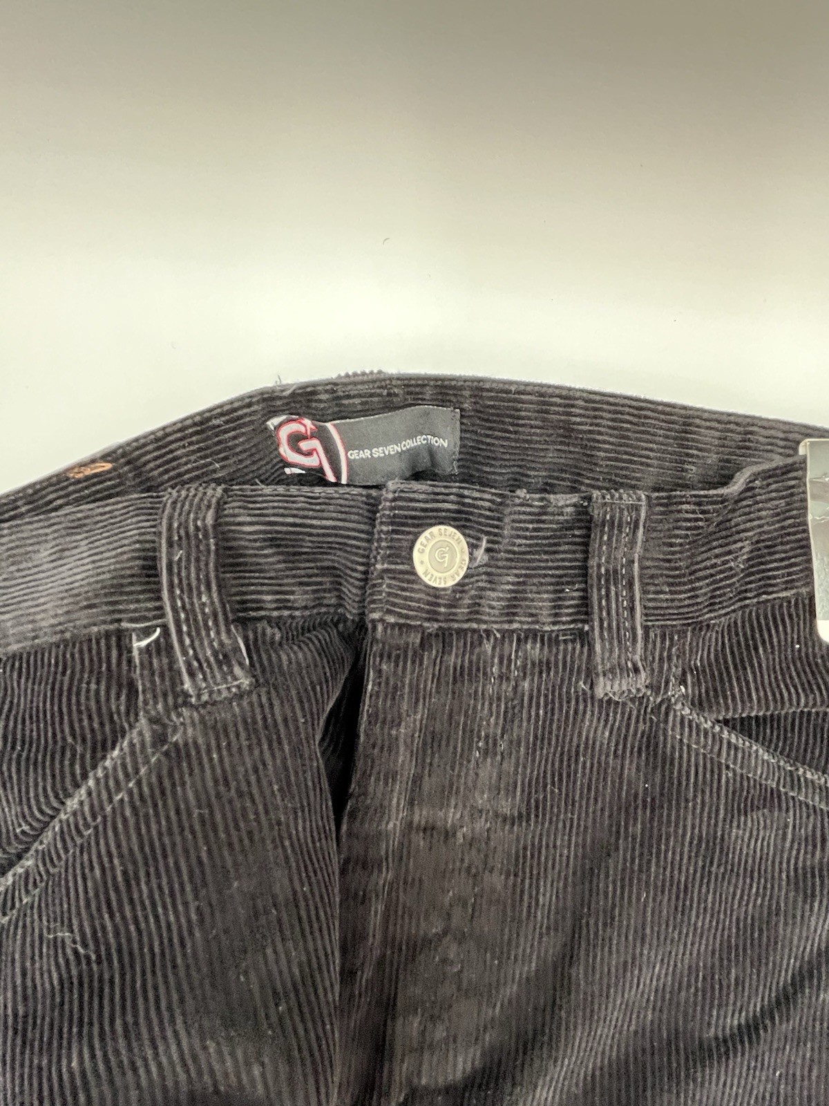 Gear Seven Collection Y2K Skateboard Youth Unisex Black Corduroy Size 14