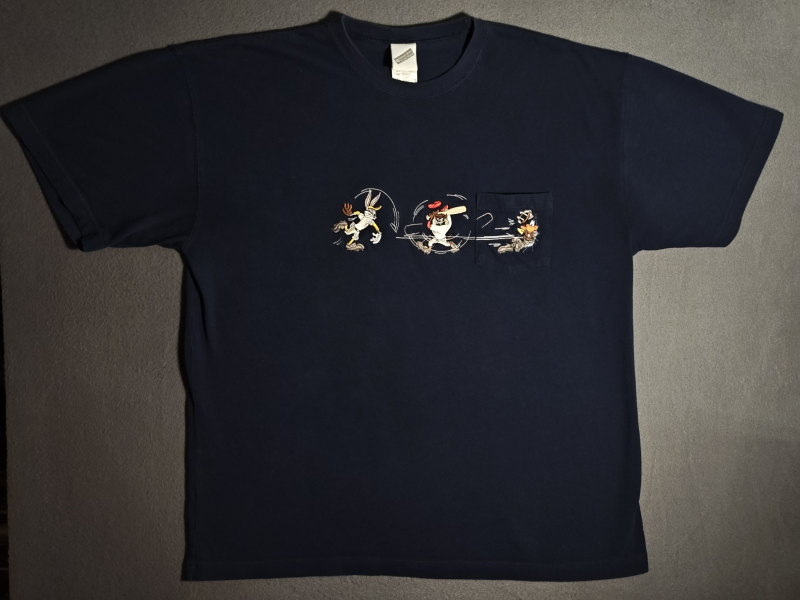 Vintage Warner Bros Studio Store Looney Tunes Baseball Tshirt Sz XL Pocket Tee