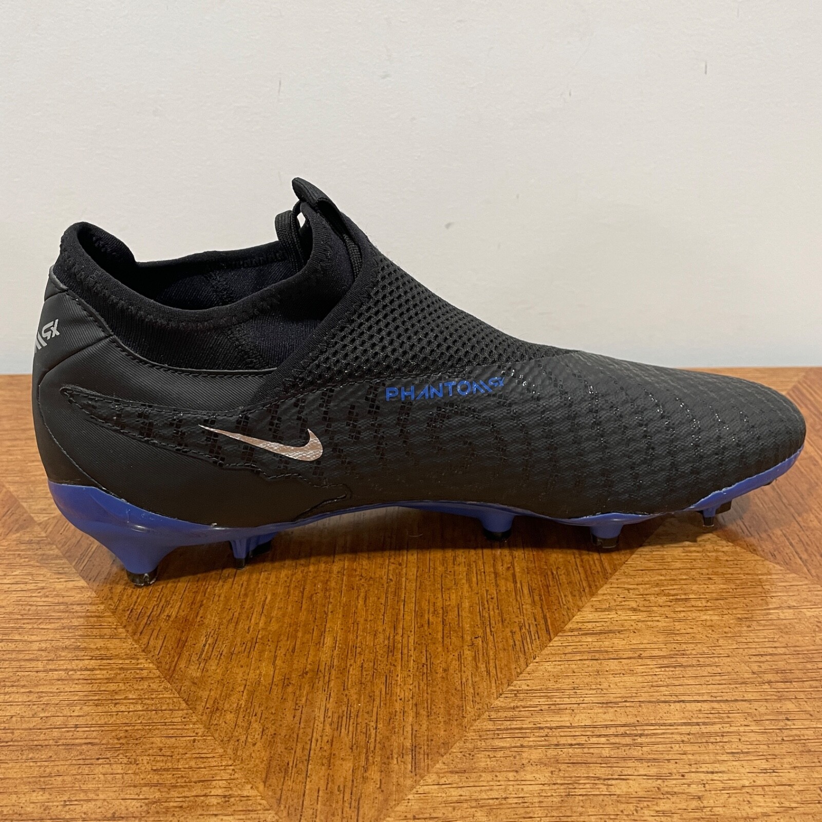 Nike DD9472-040 Phantom GX Academy DF FG MG Soccer Cleats Mens 11 Black Royal