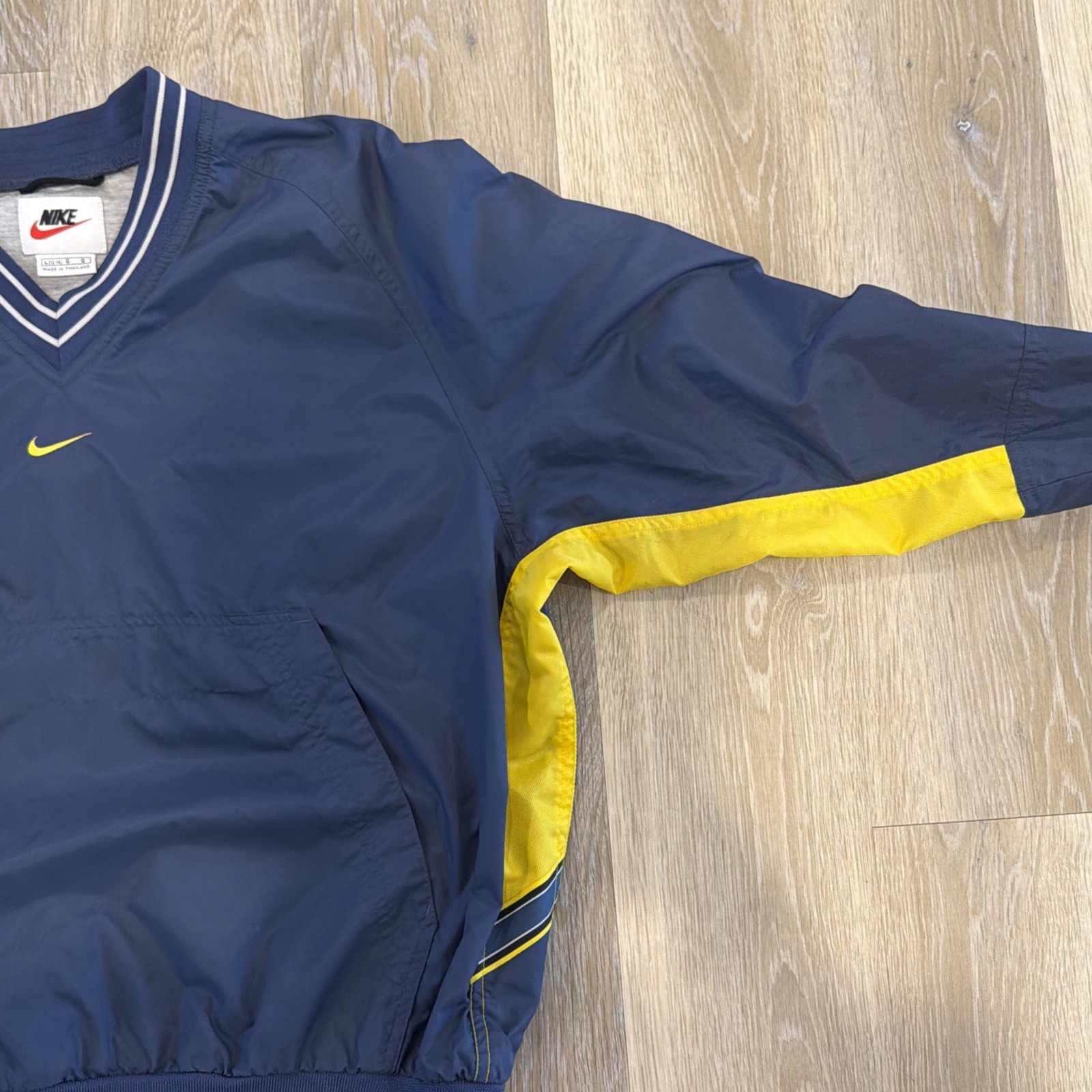 Vintage Nike Center Swoosh Windbreaker Pullover Jacket Navy And Yellow L (12-14)