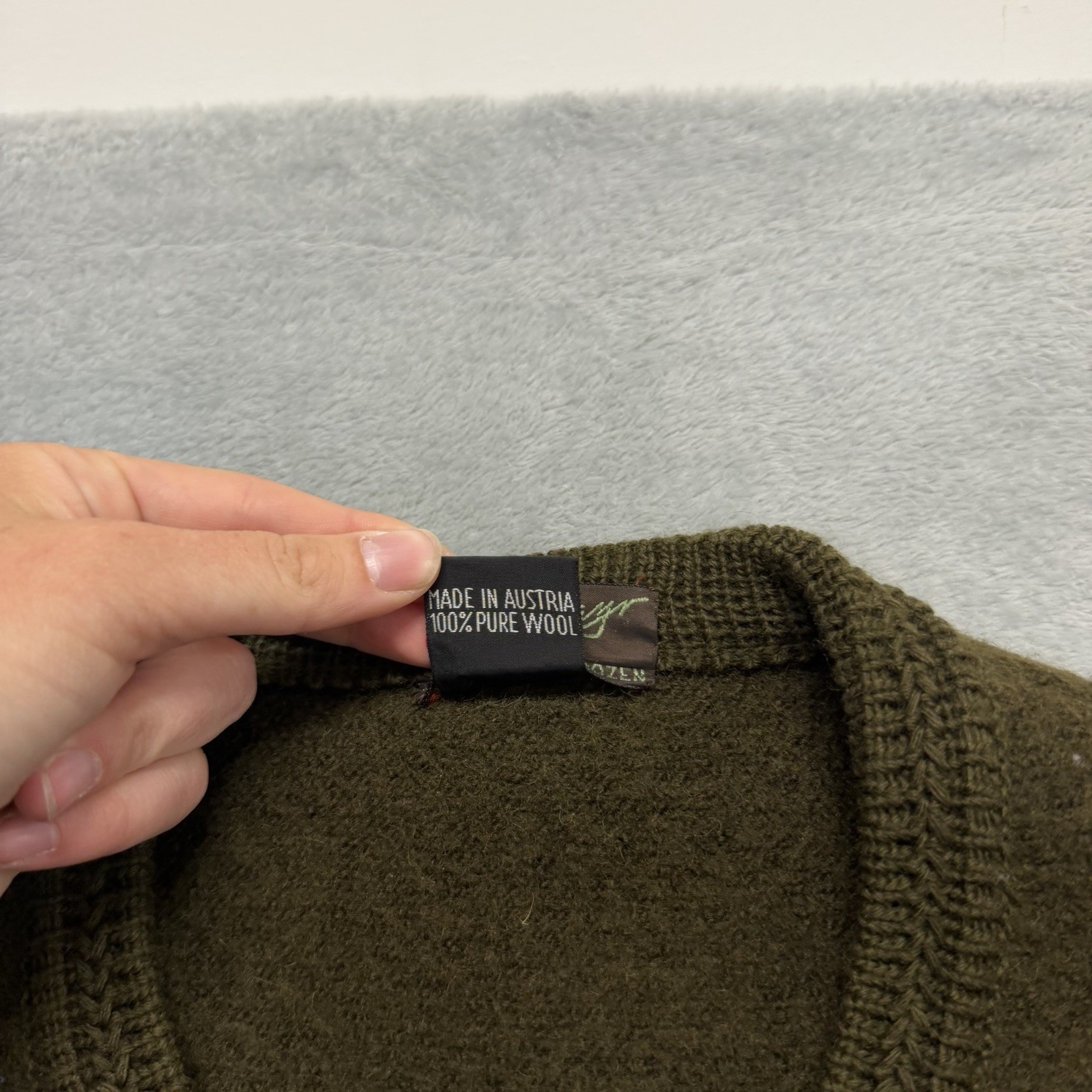 Bergland Sweater Thick 100% Wool Cardigan Sweater Made in Austria Vintage 60s 70